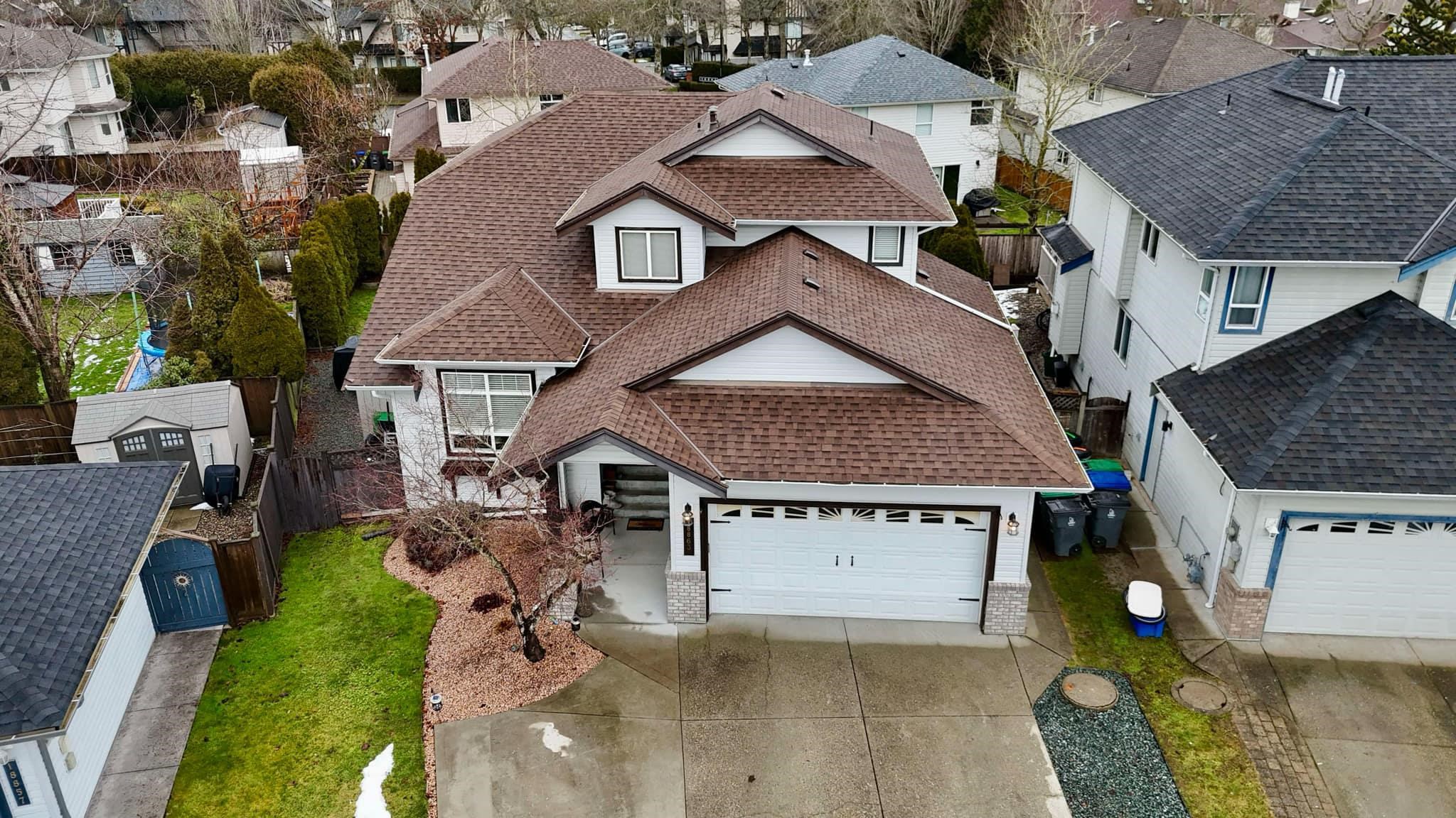 64a Avenue, Surrey, BC V3S 8V3