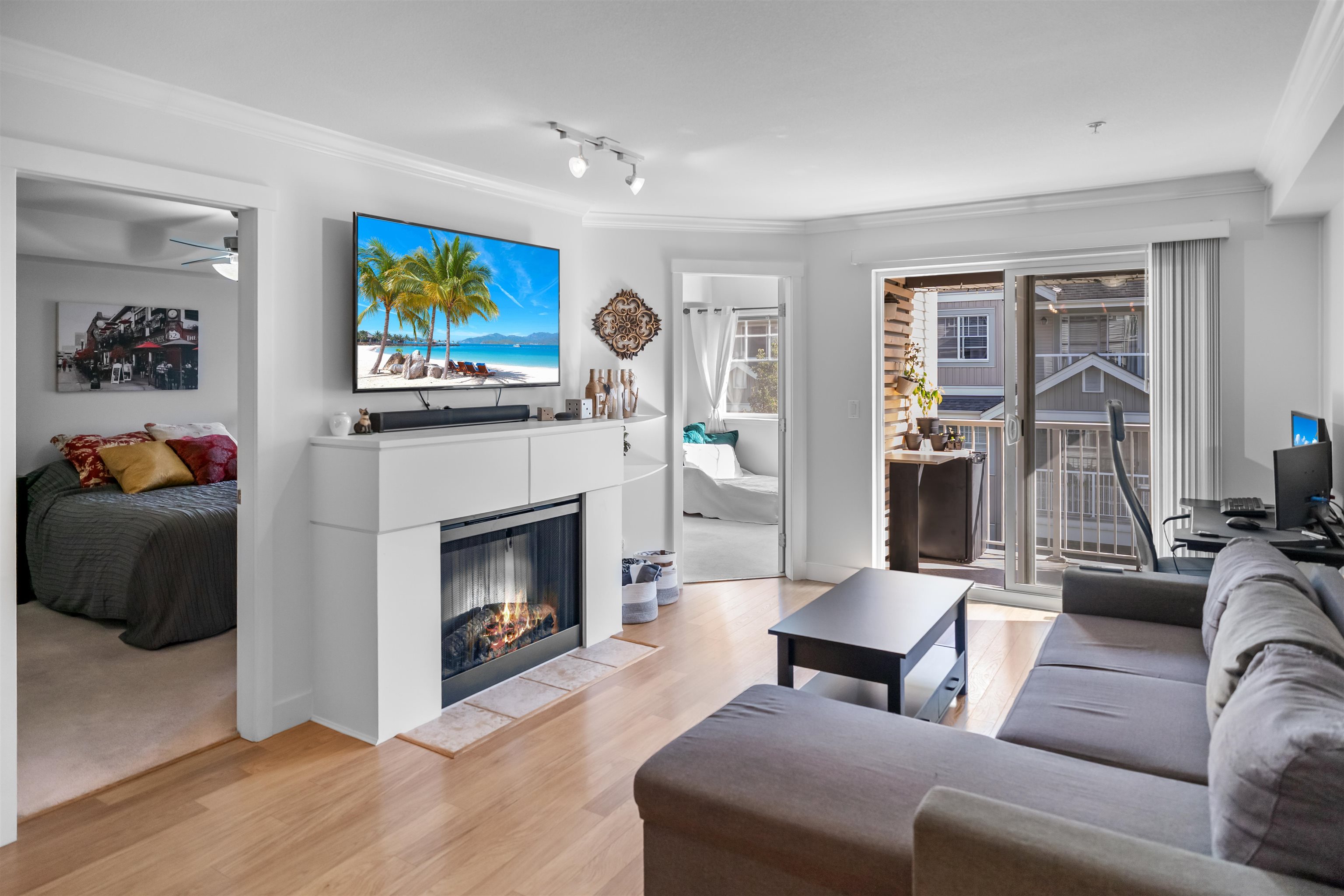 19340 65 Avenue #307, Surrey, BC V4N 0A3