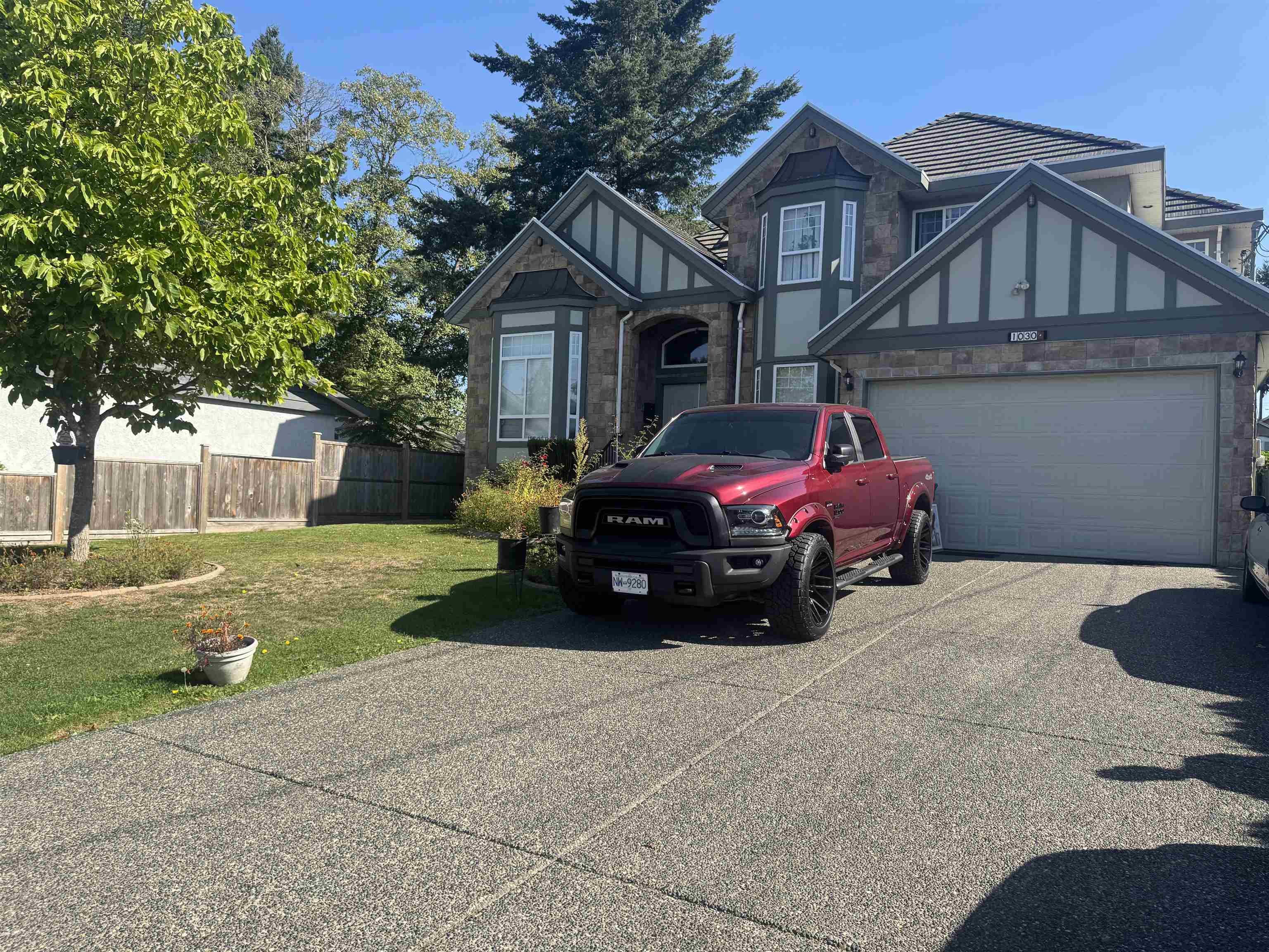 128 Street, Surrey, BC V3T 2Z4