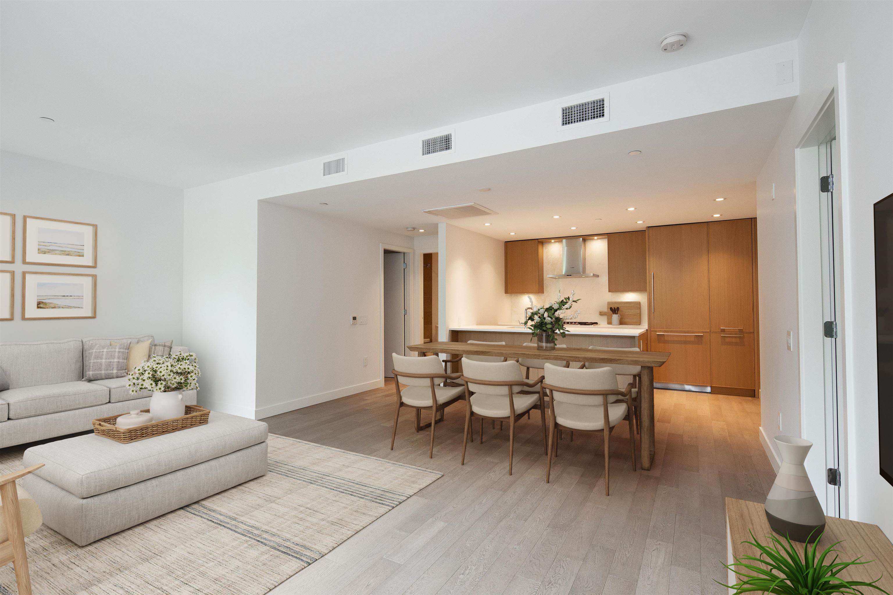 1055 Ridgewood Drive #106, North Vancouver, BC V7R 0A6