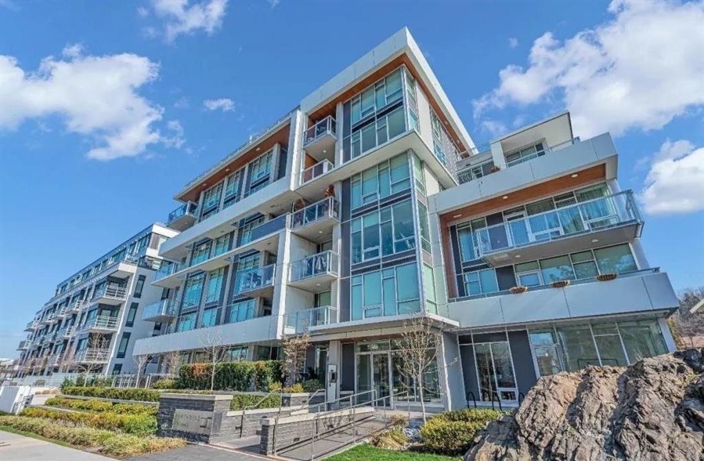 4988 Cambie Street #306, Vancouver, BC V5Z 2Z5