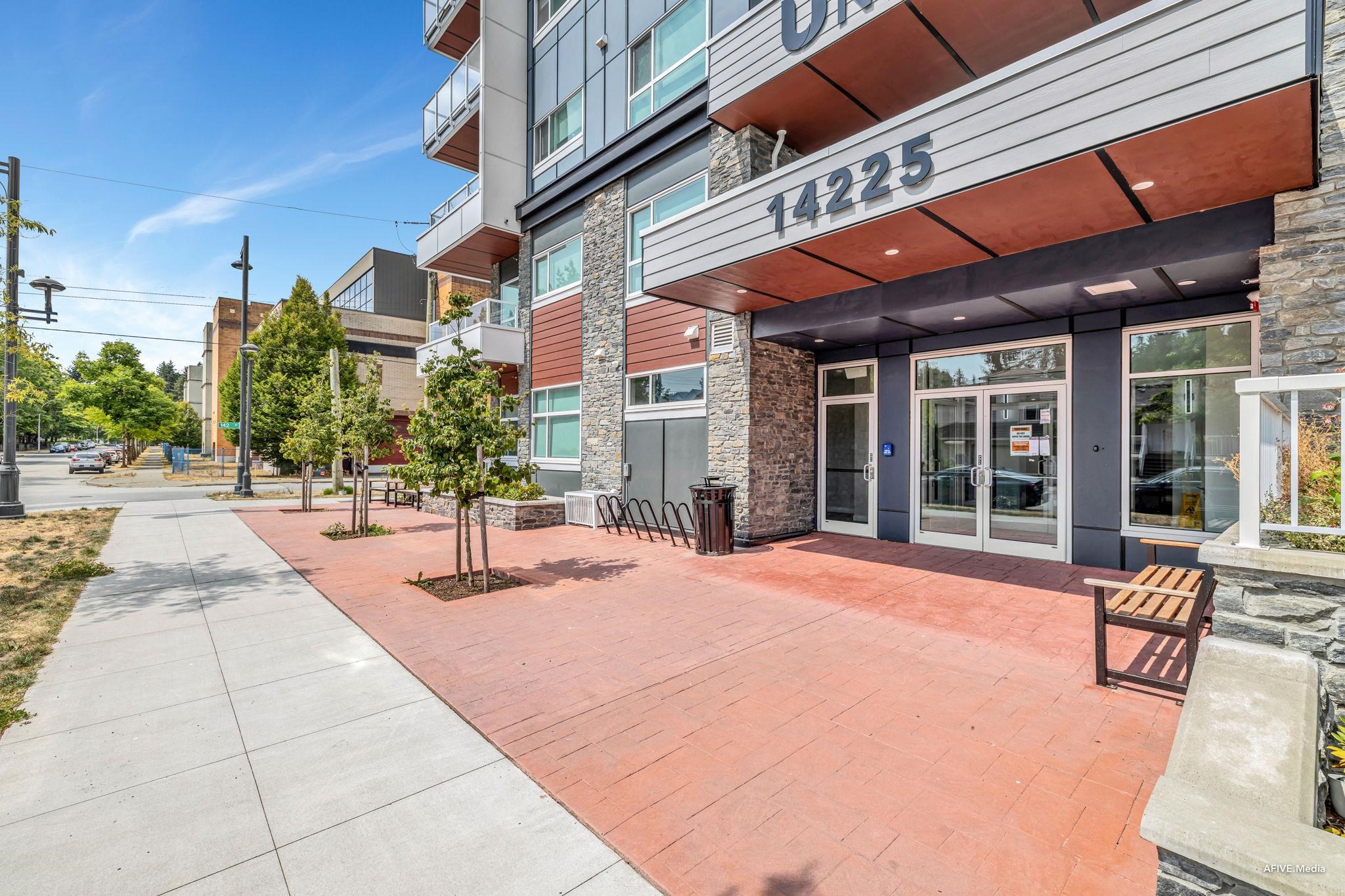 14225 103a Avenue #314, Surrey, BC V3T 1T1