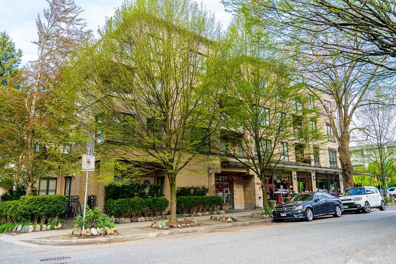 2015 Trafalgar Street #301, Vancouver, BC V6K 1P7