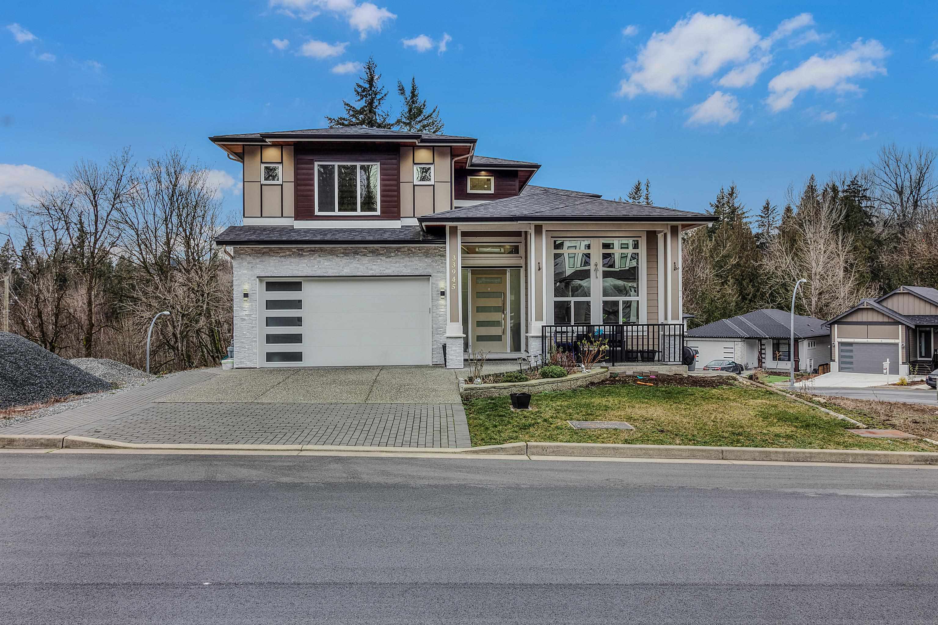 33945 Tooley Place, Mission, BC V2V 0G5