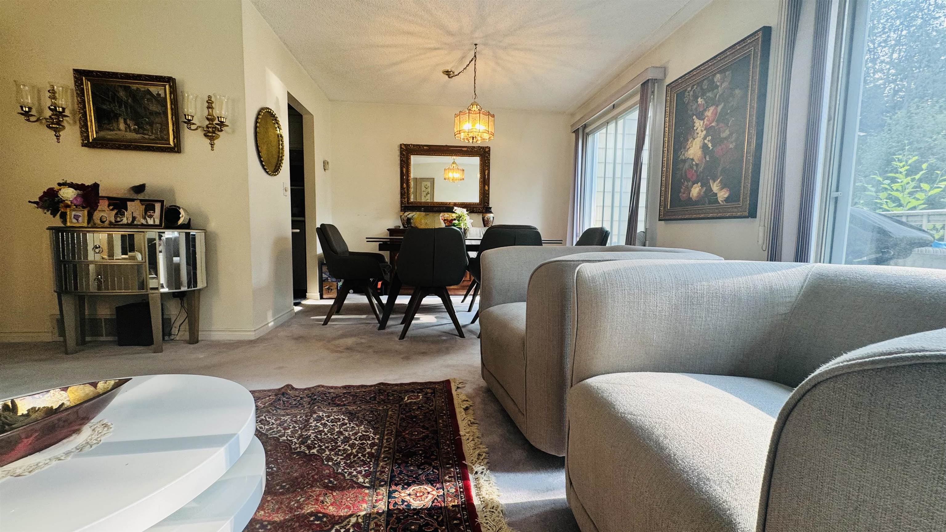5330 Broadway #34, Burnaby, BC V5B 2X7