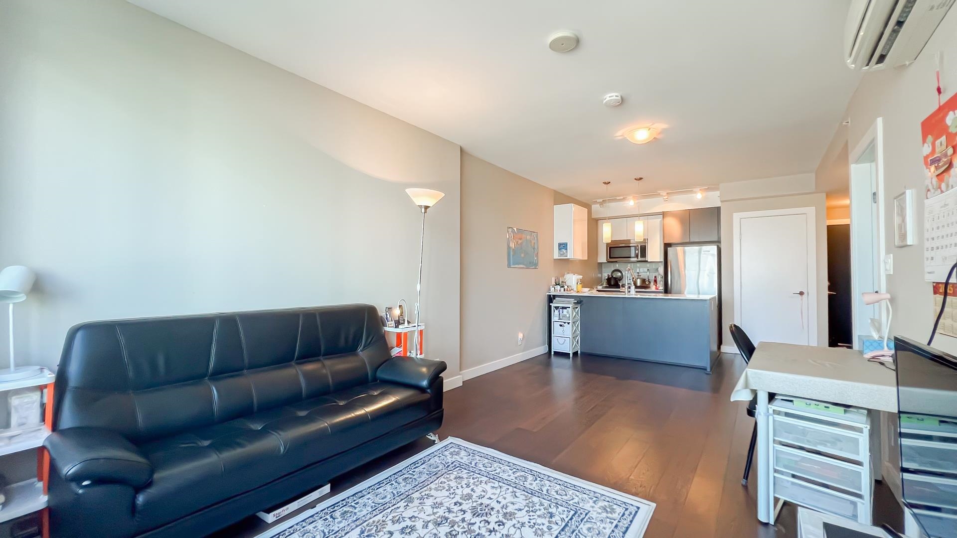 1202-6971 Elmbridge Way #601, Richmond, BC V7C 0A5