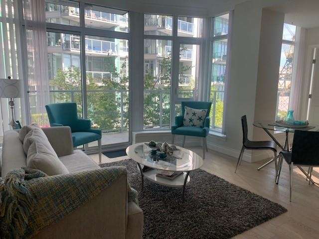 185 Victory Ship Way #203, North Vancouver, BC V7L 0G2