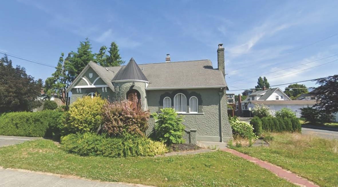 46085 First Avenue, Chilliwack, BC V2P 1W2