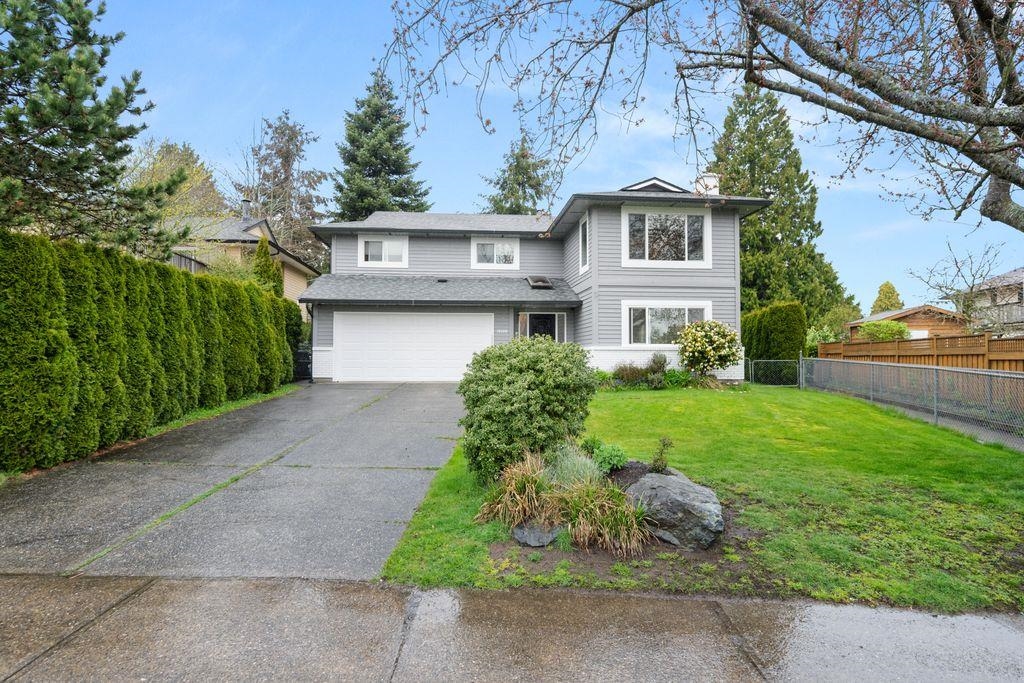 13 Avenue, Surrey, BC V4A 6W3