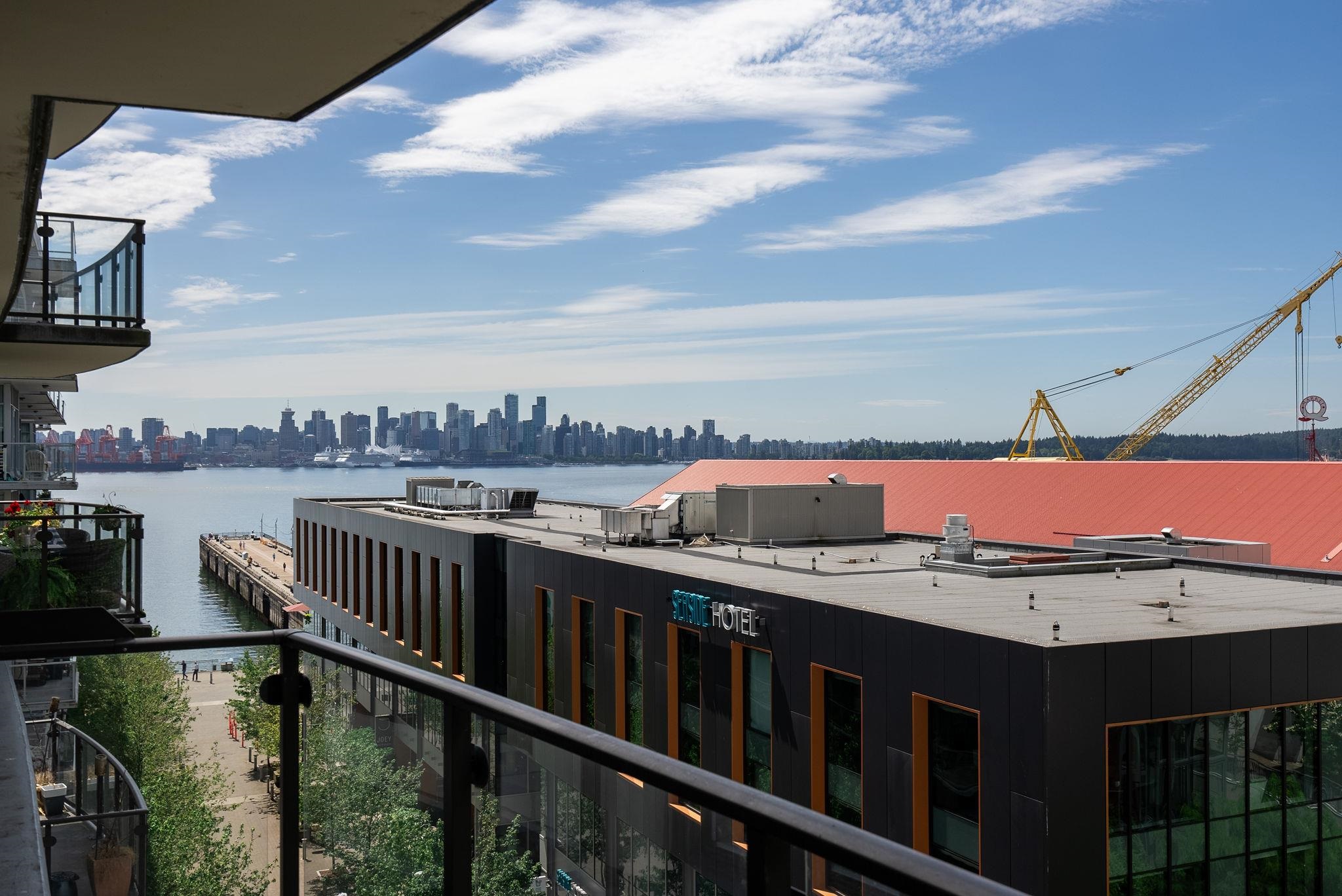 162 Victory Ship Way #707, North Vancouver, BC V7L 0B4