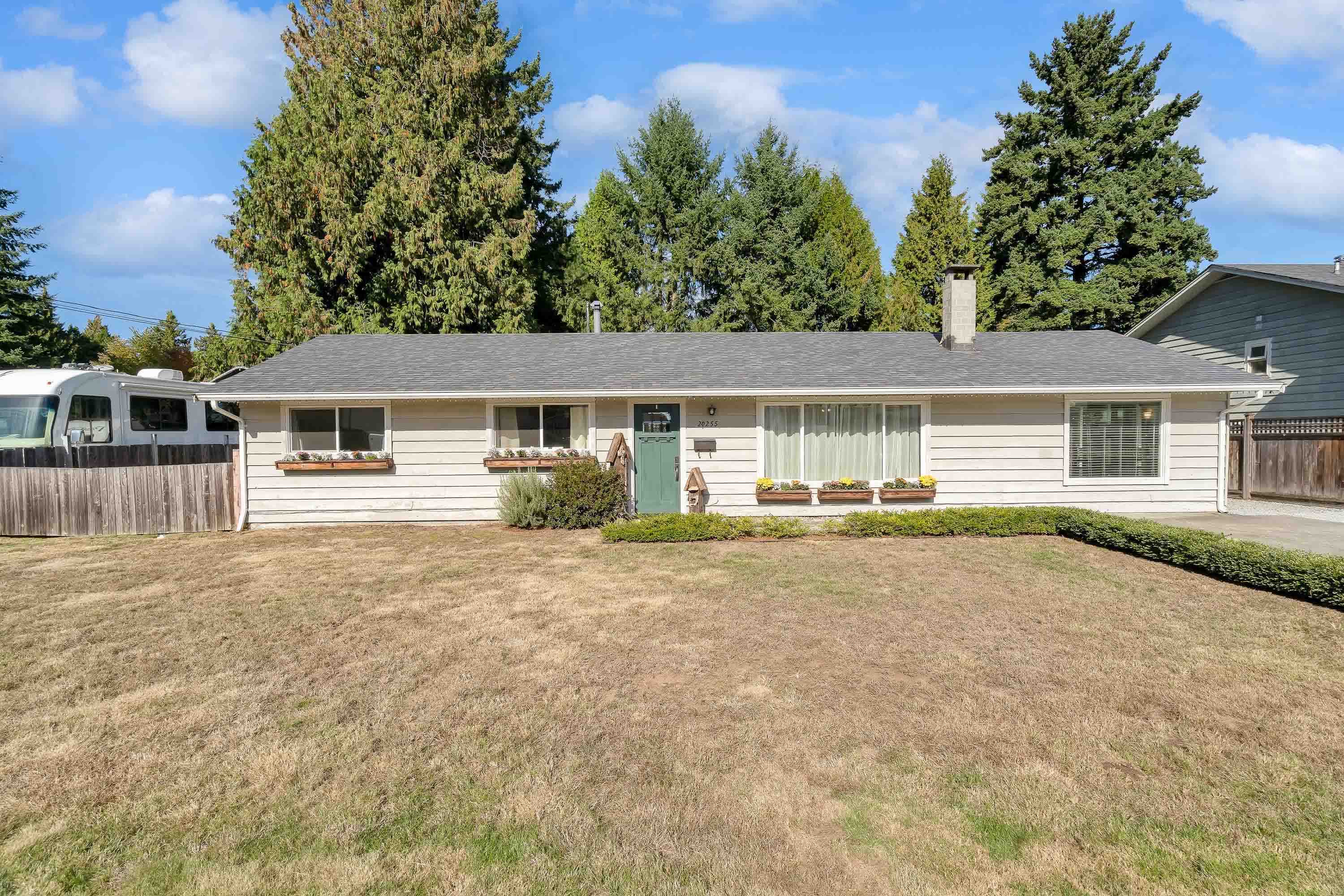 20255 Chatwin Avenue, Maple Ridge, BC V2X 4G4