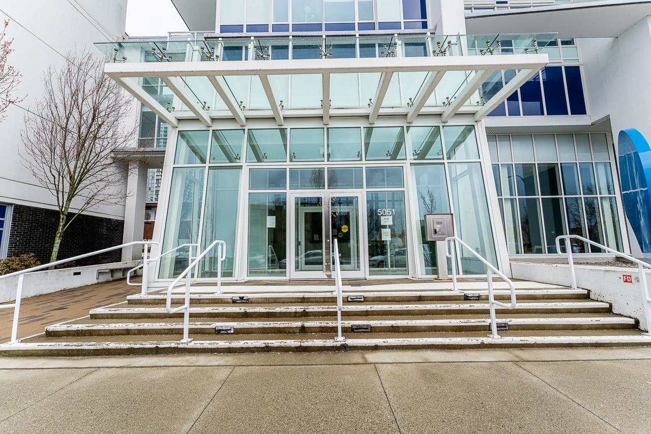 5051 Imperial Street #407, Burnaby, BC V5J 0J3