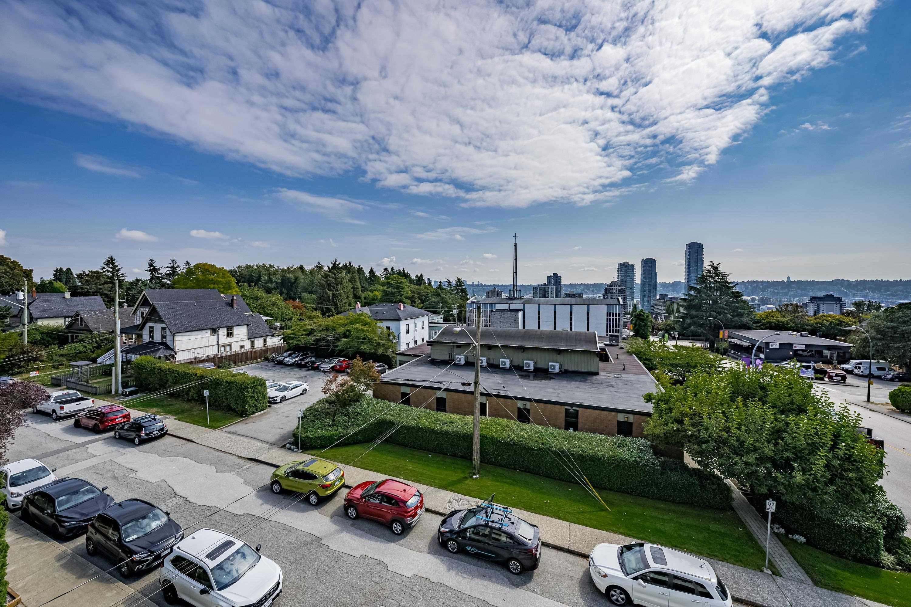 225 6th Street #302, New Westminster, BC V3L 3A5