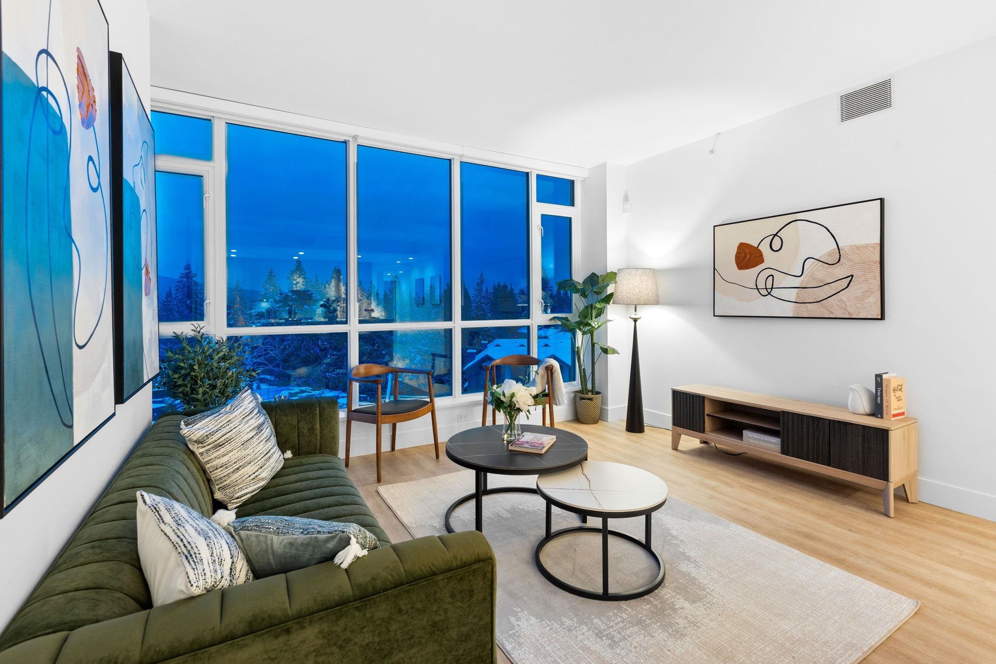 2325 Emery Court #502, North Vancouver, BC V7J 0E8
