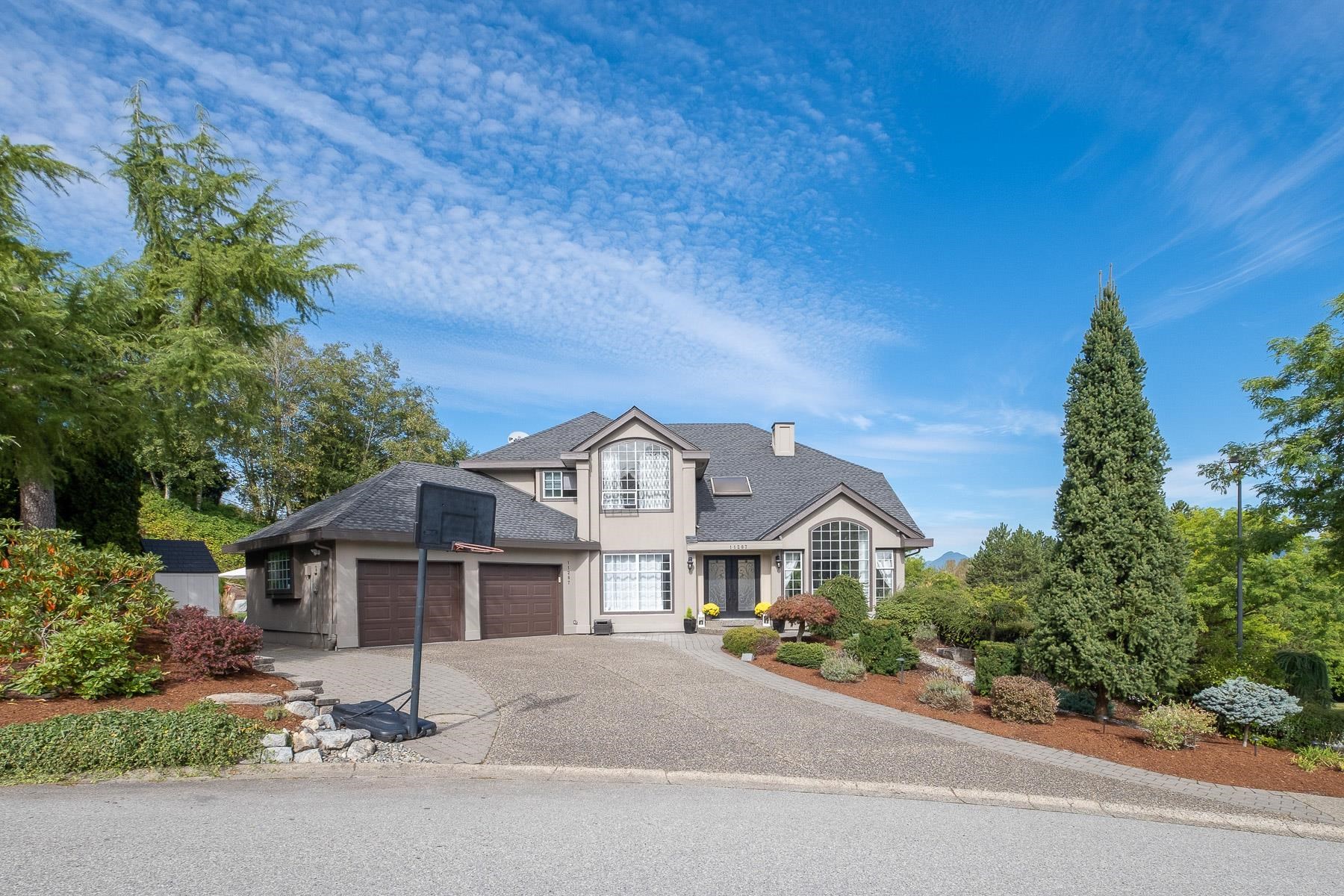 159a Street, Surrey, BC V4N 1R5