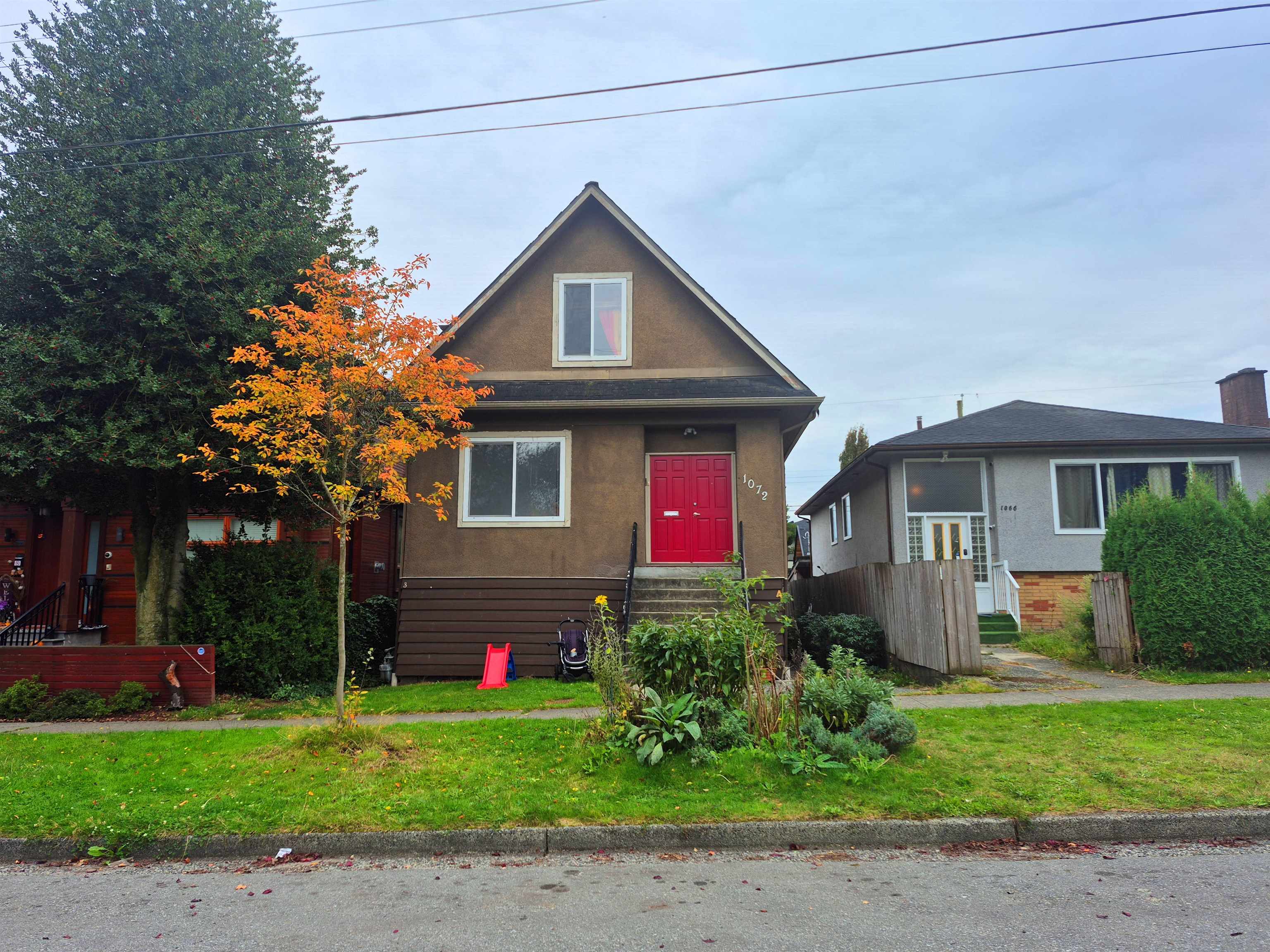 1072 East 55th Avenue, Vancouver, BC V5X 1N9