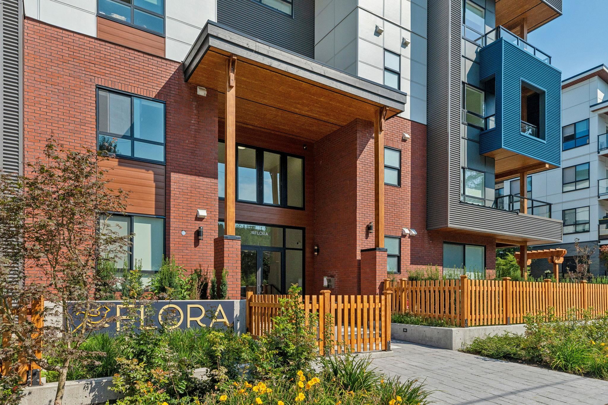 20286 72b Avenue #304, Langley, BC V2Y 1T2