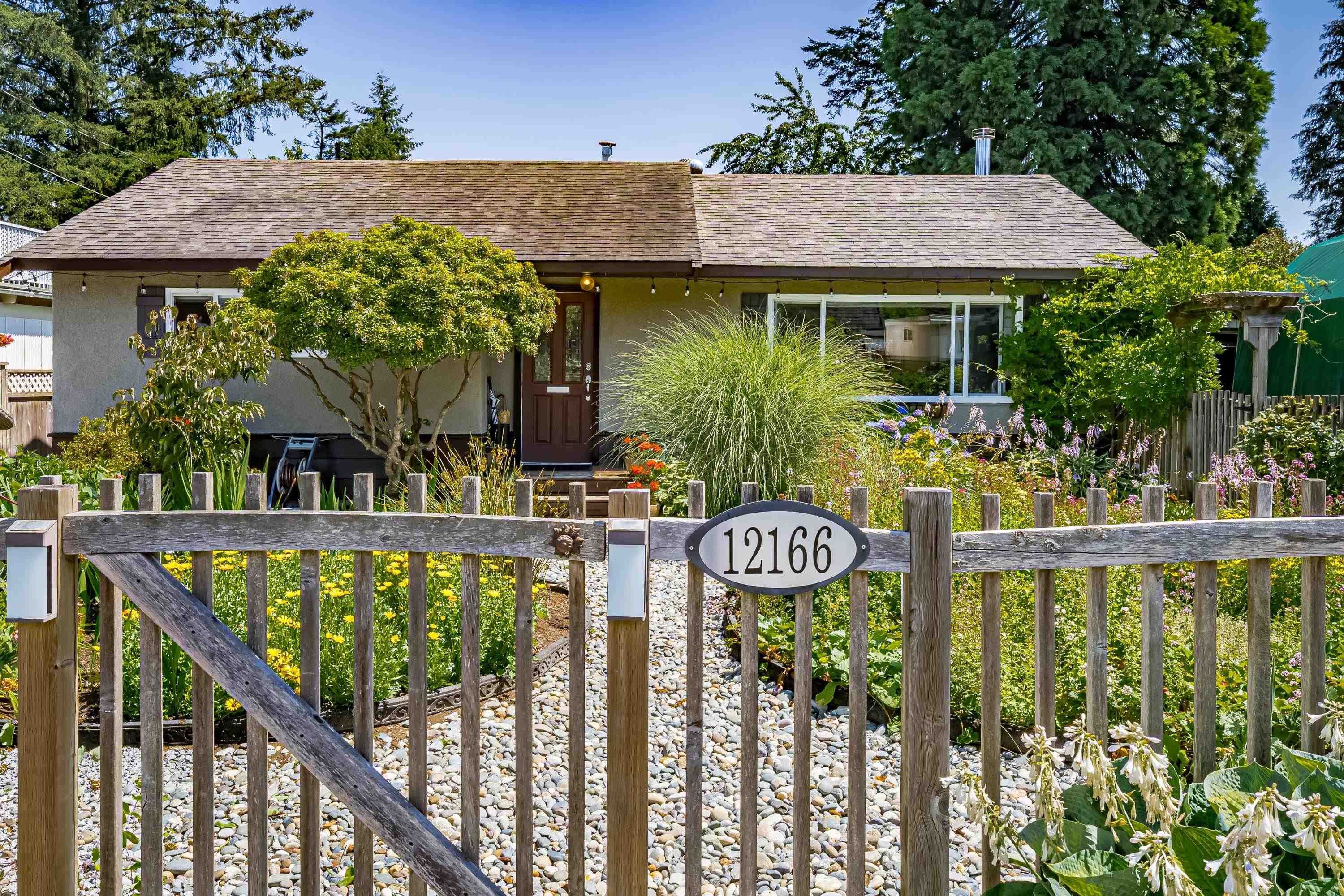 220 Street, Maple Ridge, BC V2X 5R5