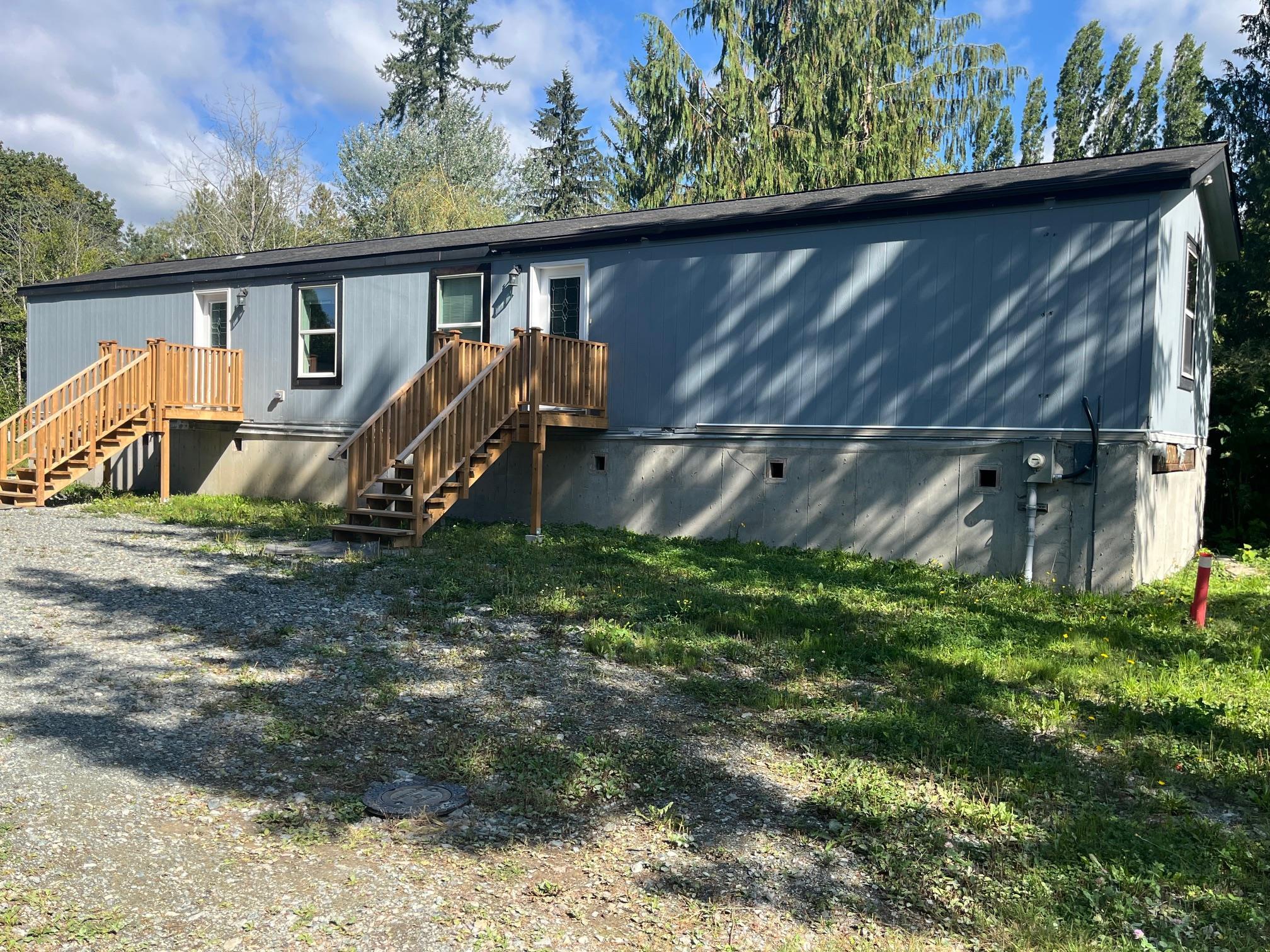 25511 Dewdney Trunk Road, Maple Ridge, BC V4R 1X8
