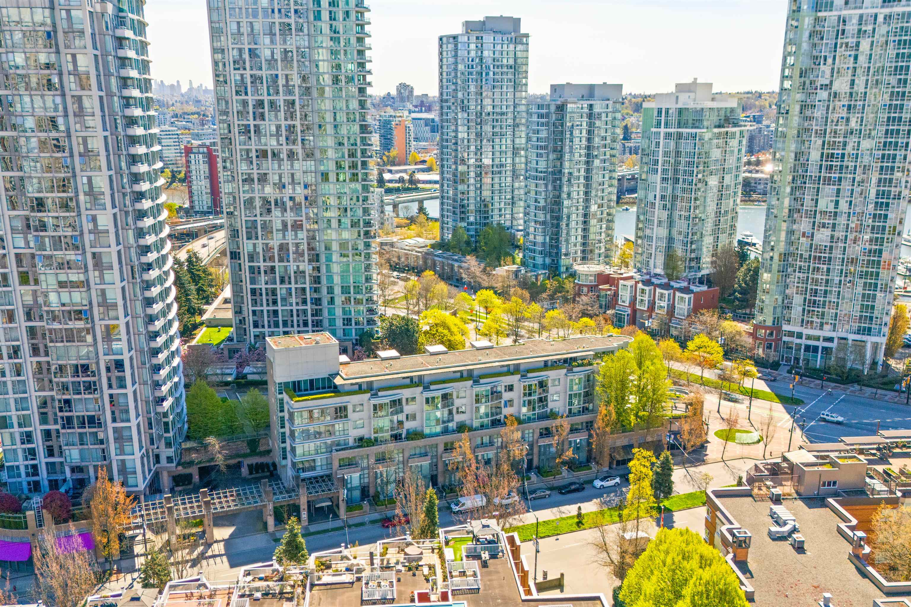 1028 Cambie Street, Vancouver, BC V6B 6J5