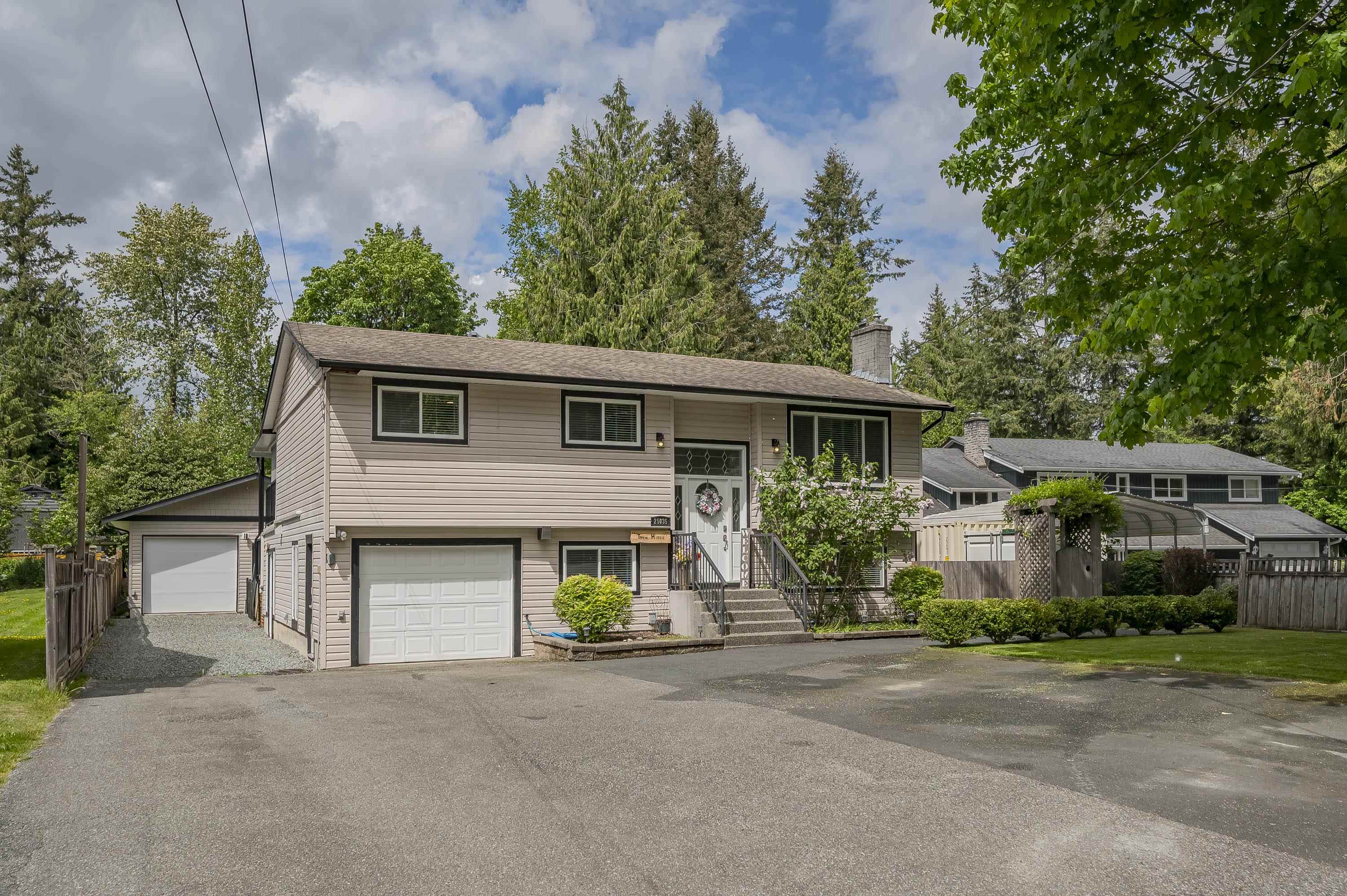 10 Avenue, Langley, BC V4W 2S7