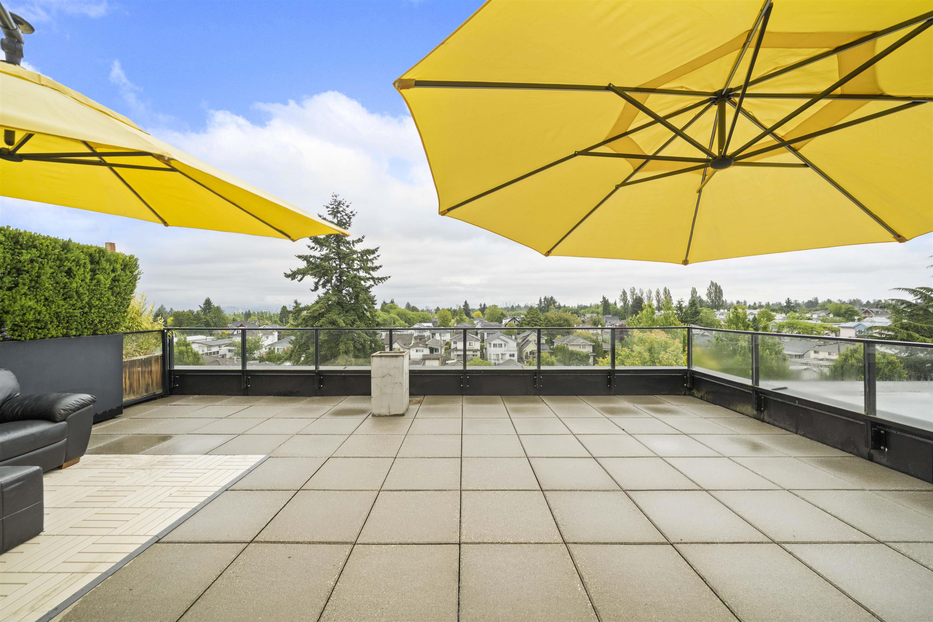 5085 Main Street #602, Vancouver, BC V5W 2R2