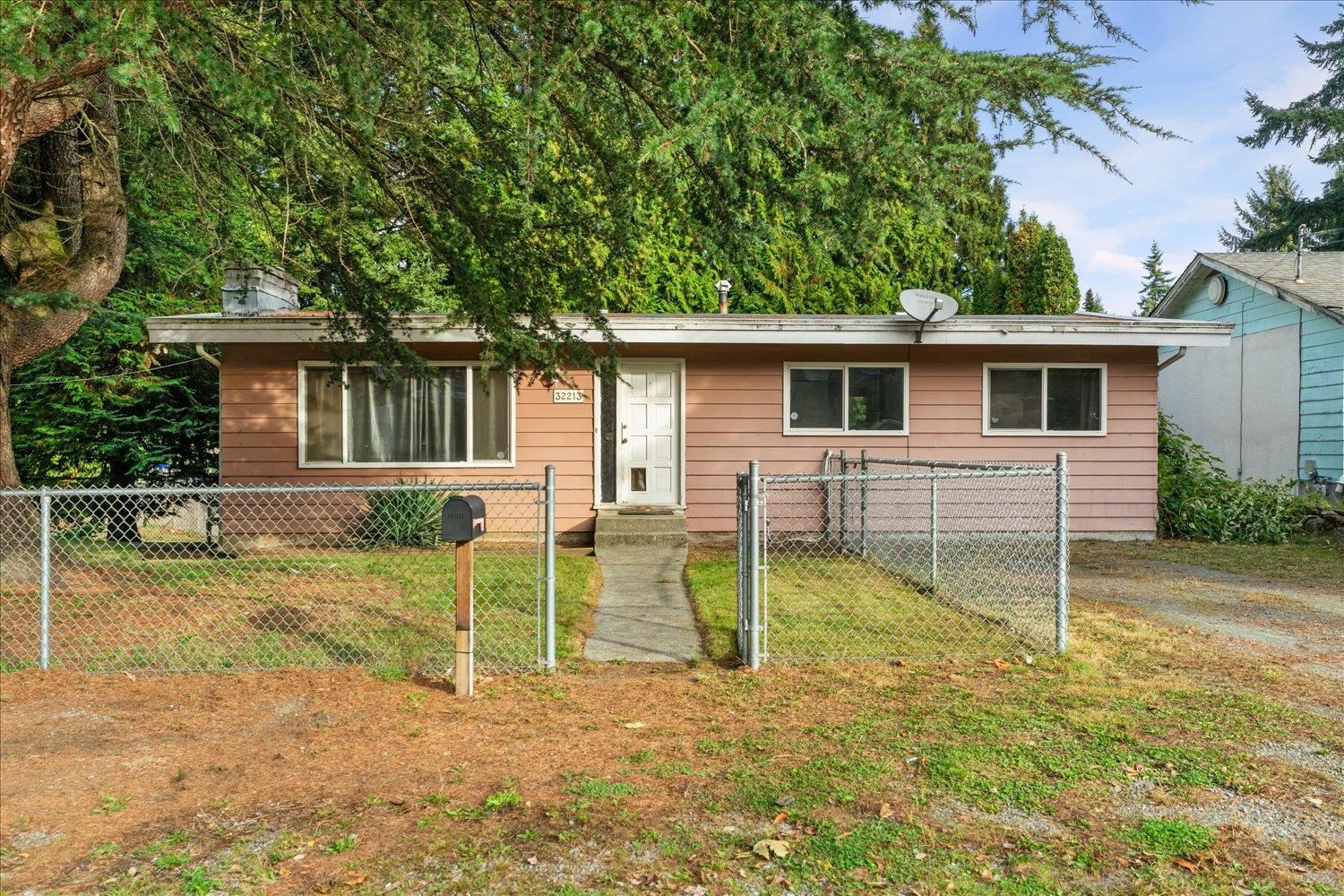32213 Granite Avenue, Abbotsford, BC V2T 2L4