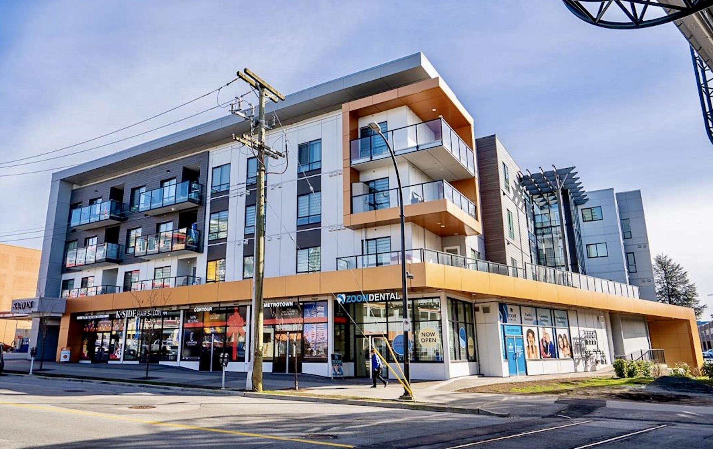 6968 Royal Oak Avenue #201, Burnaby, BC V5J 4J2