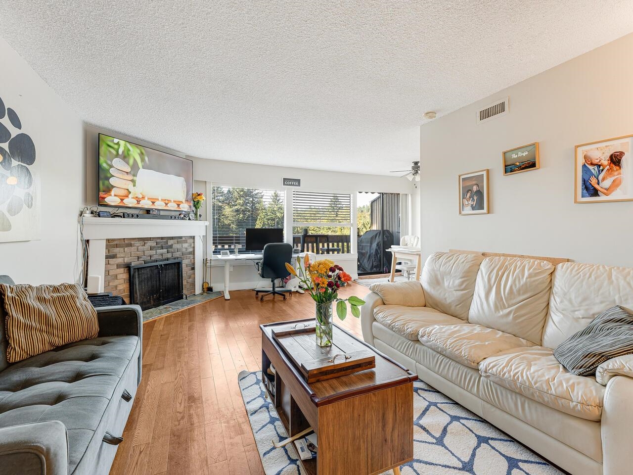 1039 Old Lillooet Road, North Vancouver, BC V7J 3H6