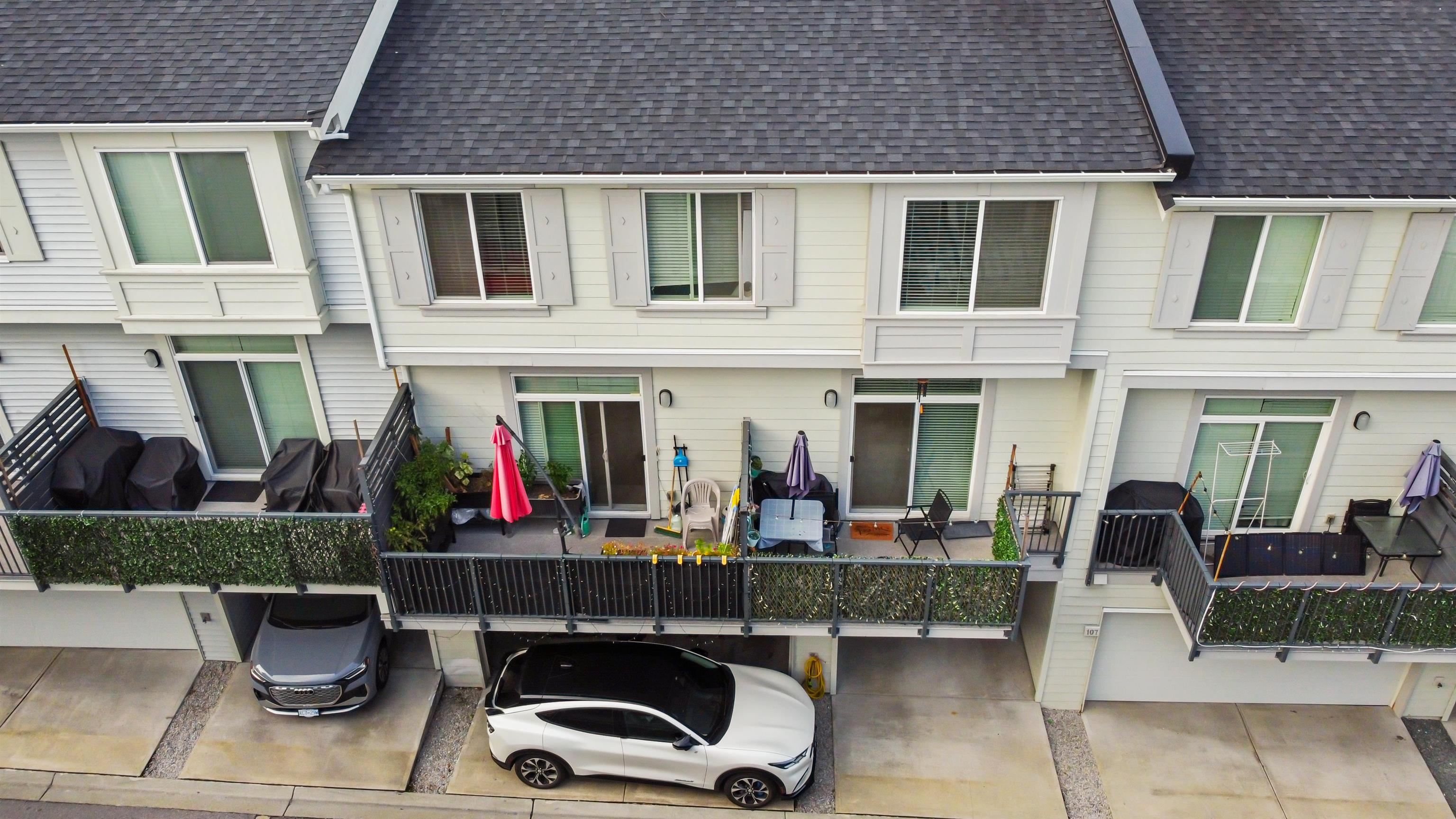 8168 136a Street #109, Surrey, BC V3W 2Z6