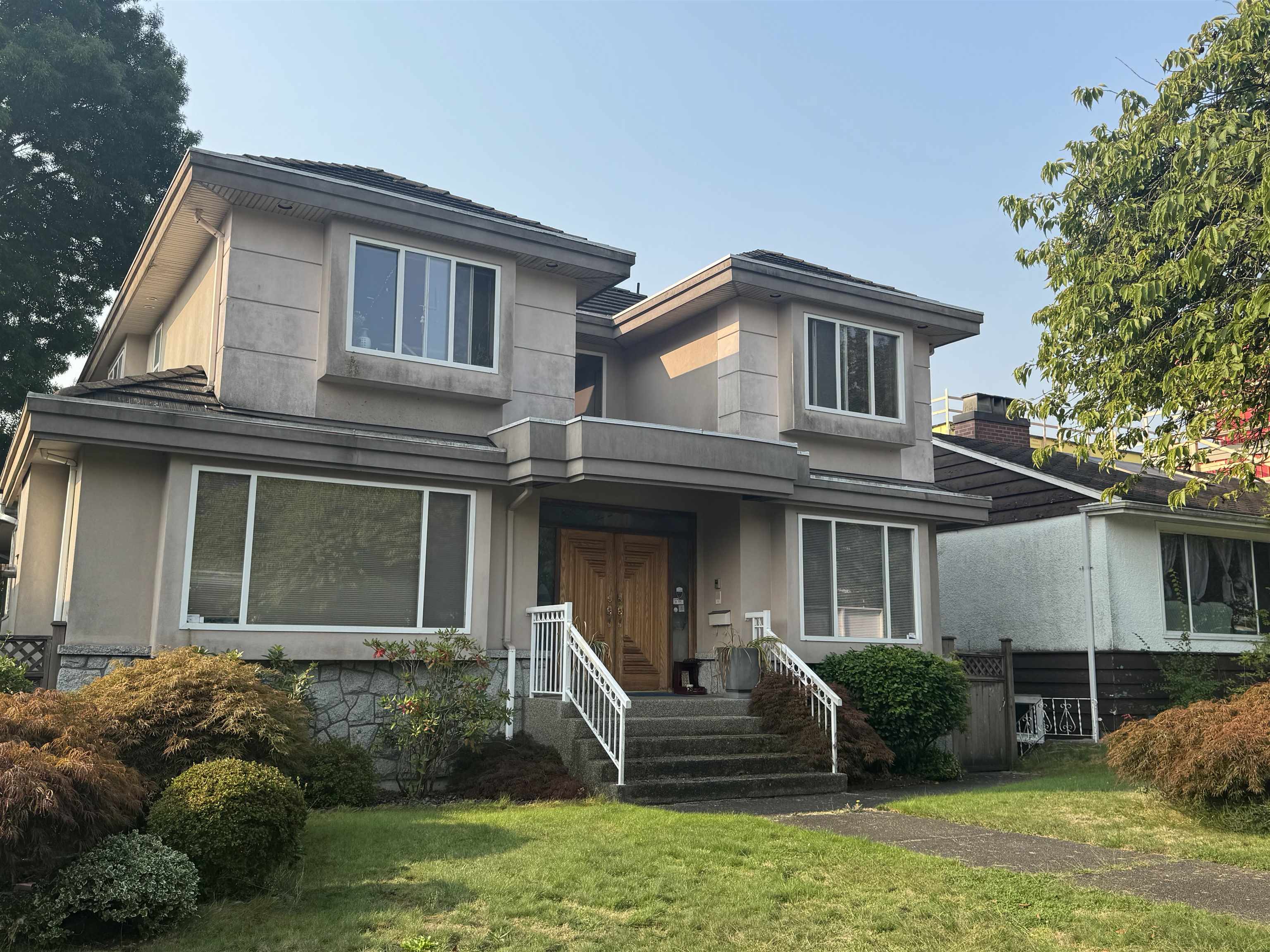 150 West 44th Avenue, Vancouver, BC V5Y 2V4