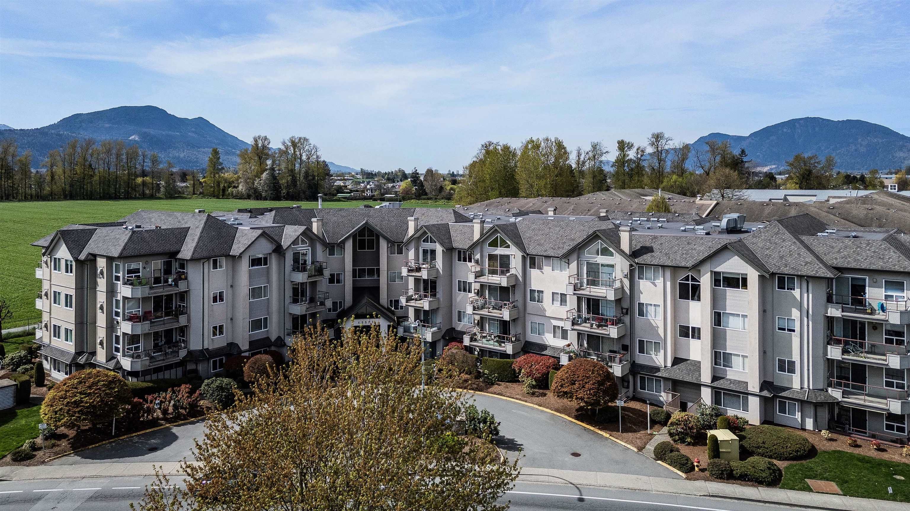 45520 Knight Road #307, Chilliwack, BC V2R 3Z2