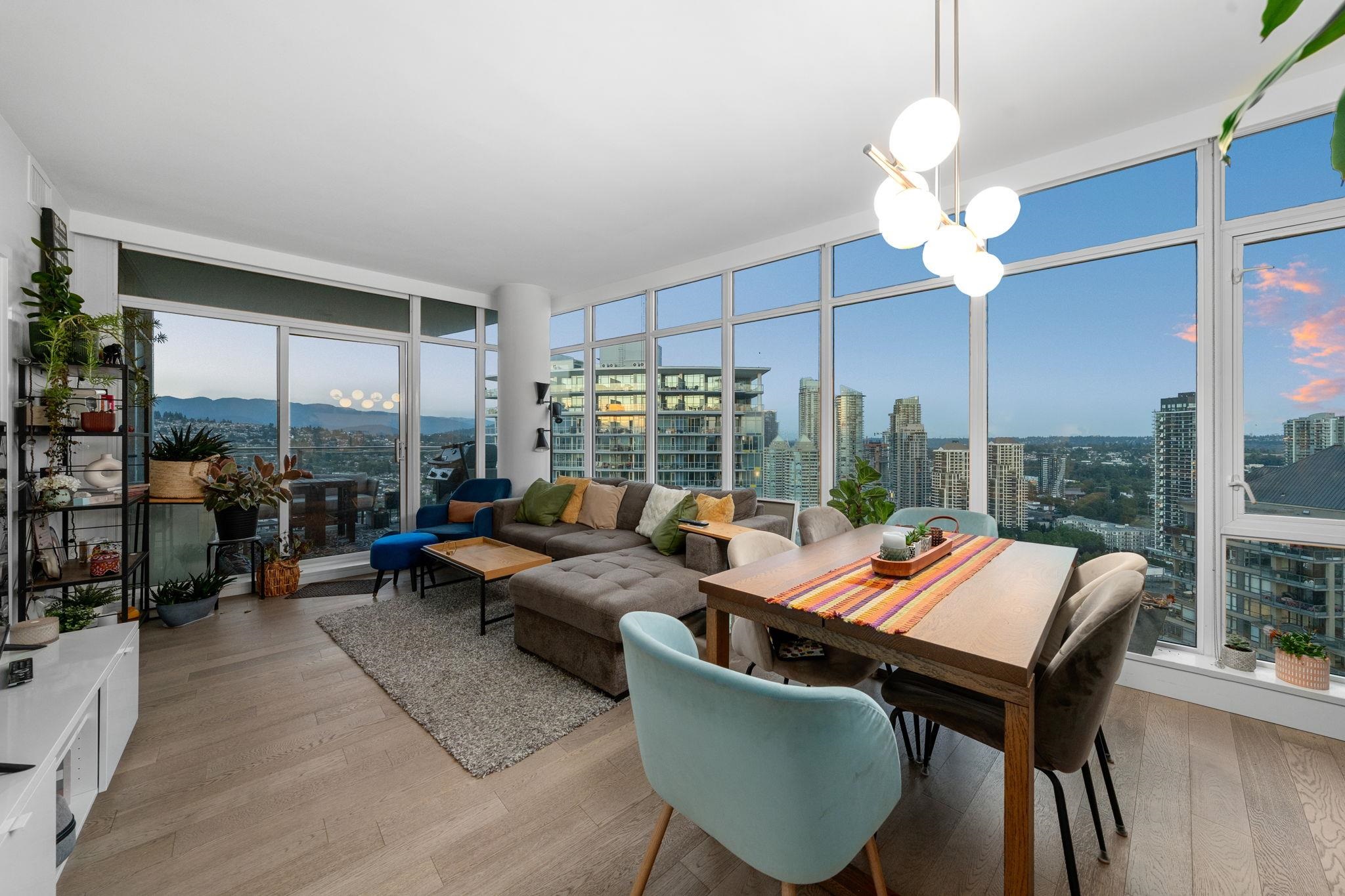 1788 Gilmore Avenue #2810, Burnaby, BC V5C 0L5