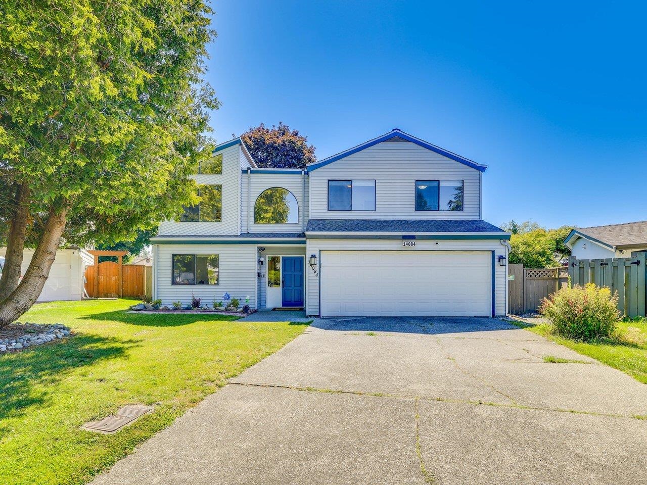 17b Avenue, Surrey, BC V4A 6S8