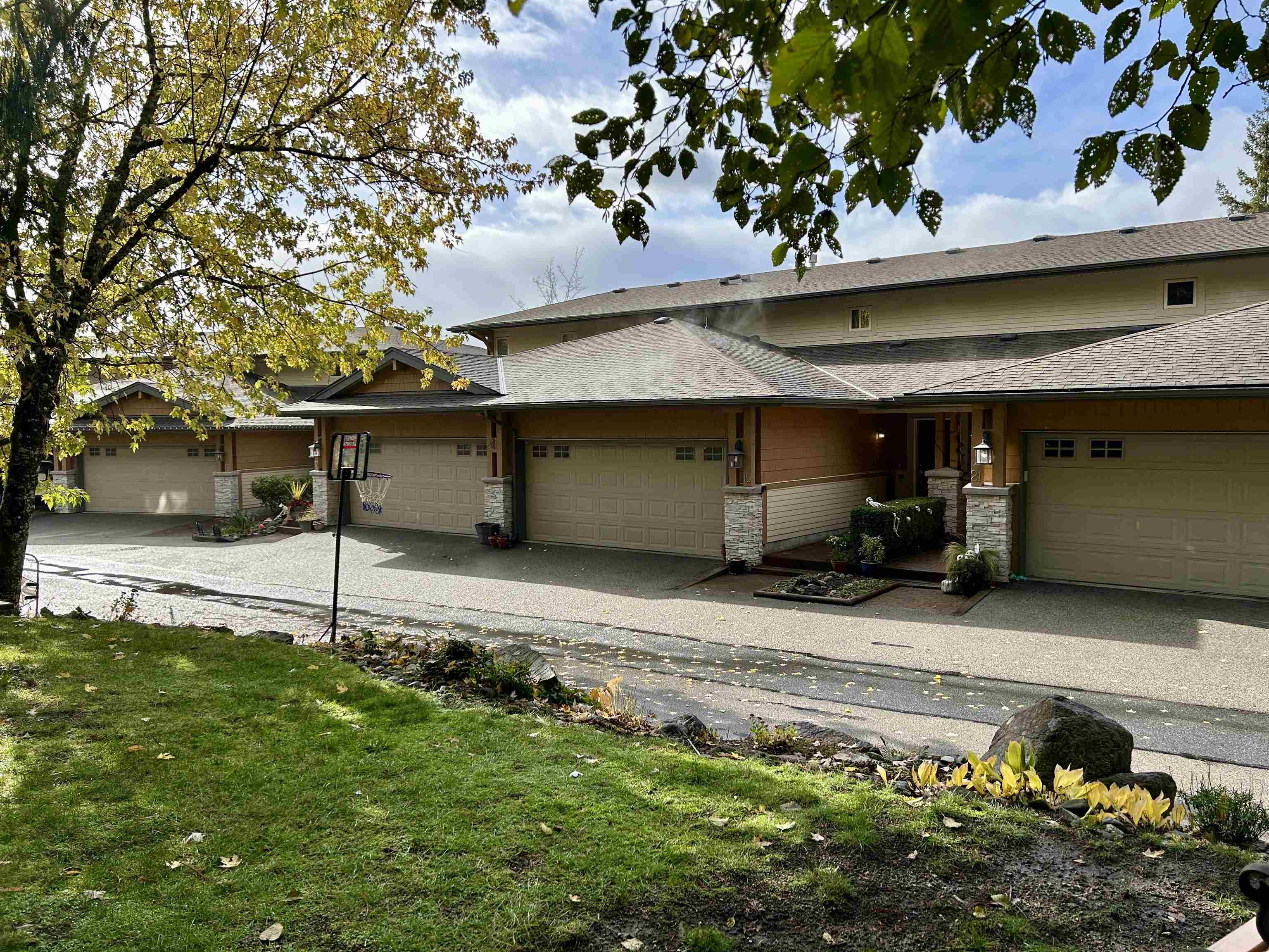 1026 Glacier View Drive #19, Squamish, BC V8B 0G1