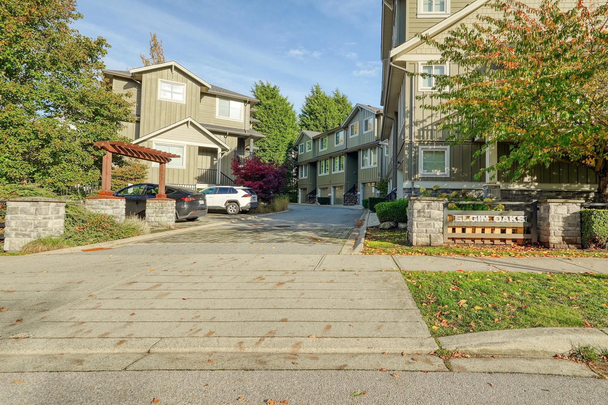 3266 147 Street #3, Surrey, BC V4P 1Z8