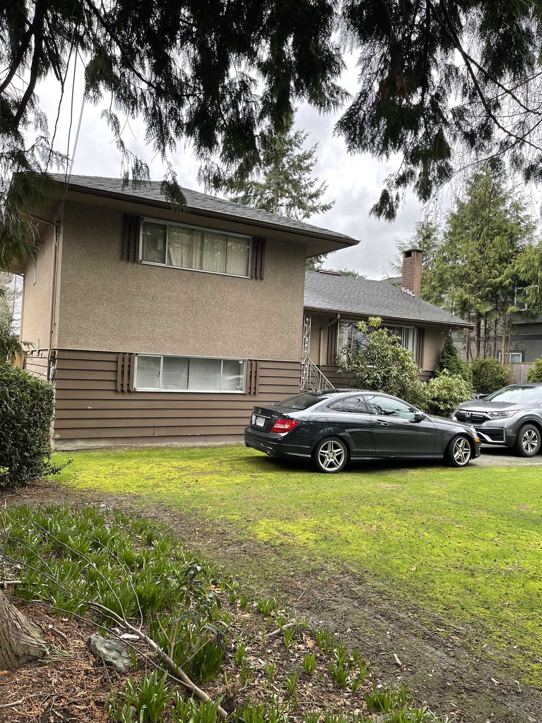 7020 Blundell Road, Richmond, BC V6Y 1J4