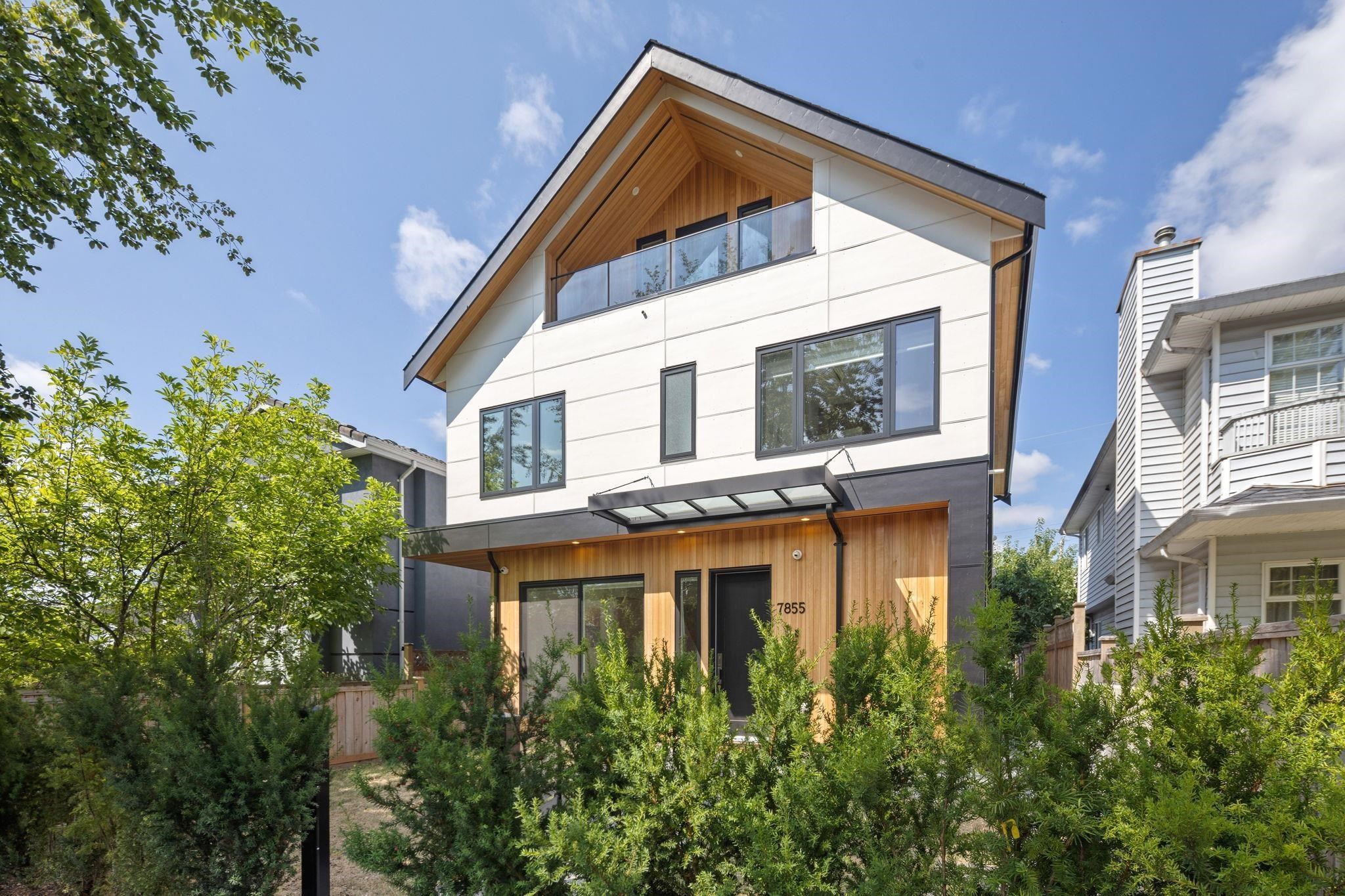7855 Ontario Street, Vancouver, BC V5X 3C8