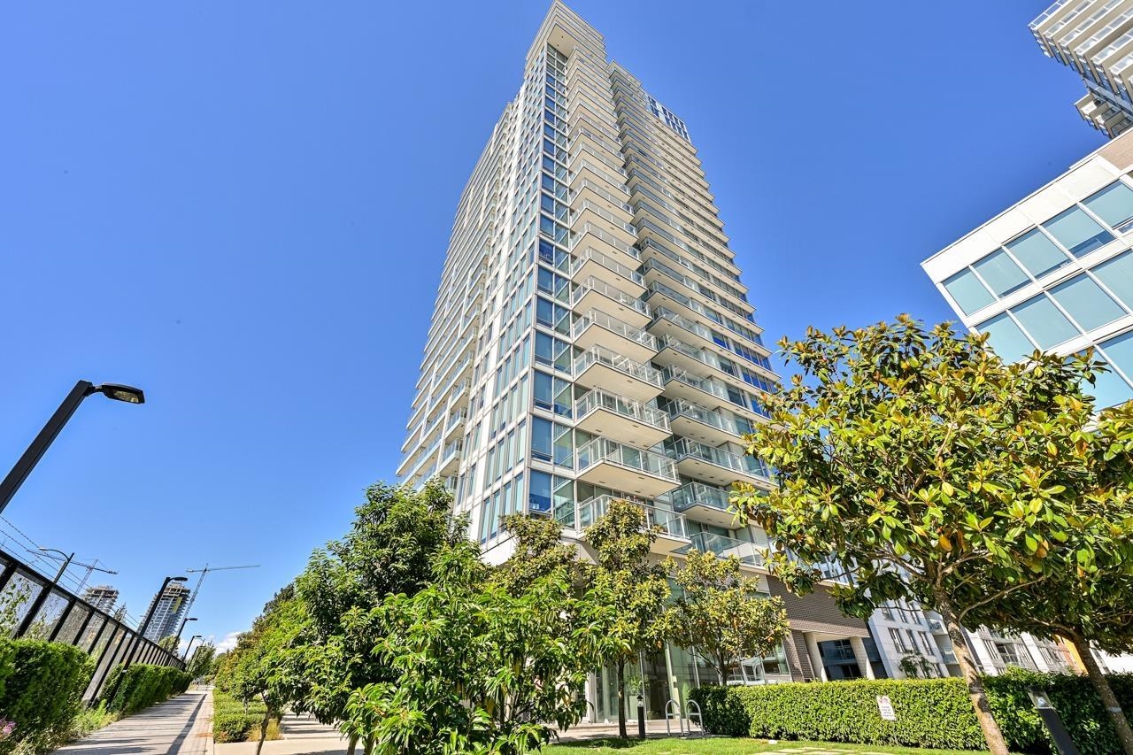 8031 Nunavut Lane #2406, Vancouver, BC V5X 0C9