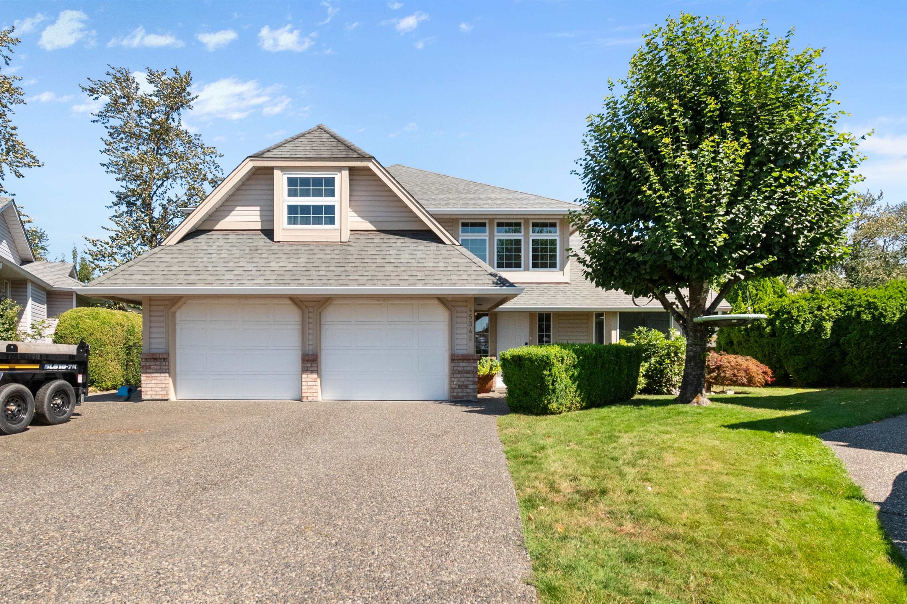 45342 Jasper Drive, Chilliwack, BC V2R 3B2