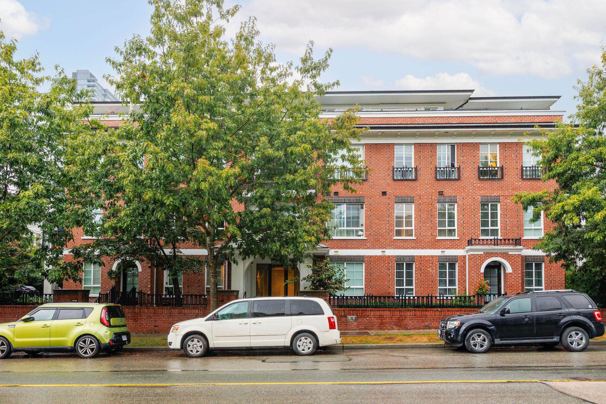 555 Foster Avenue #207, Coquitlam, BC V3J 0B6