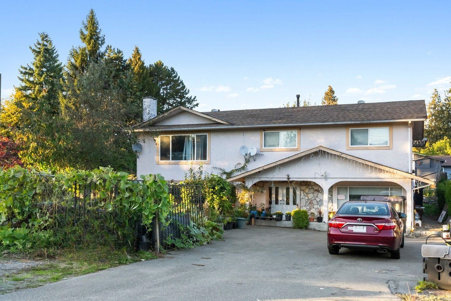110 Avenue, Surrey, BC V3T 2R1