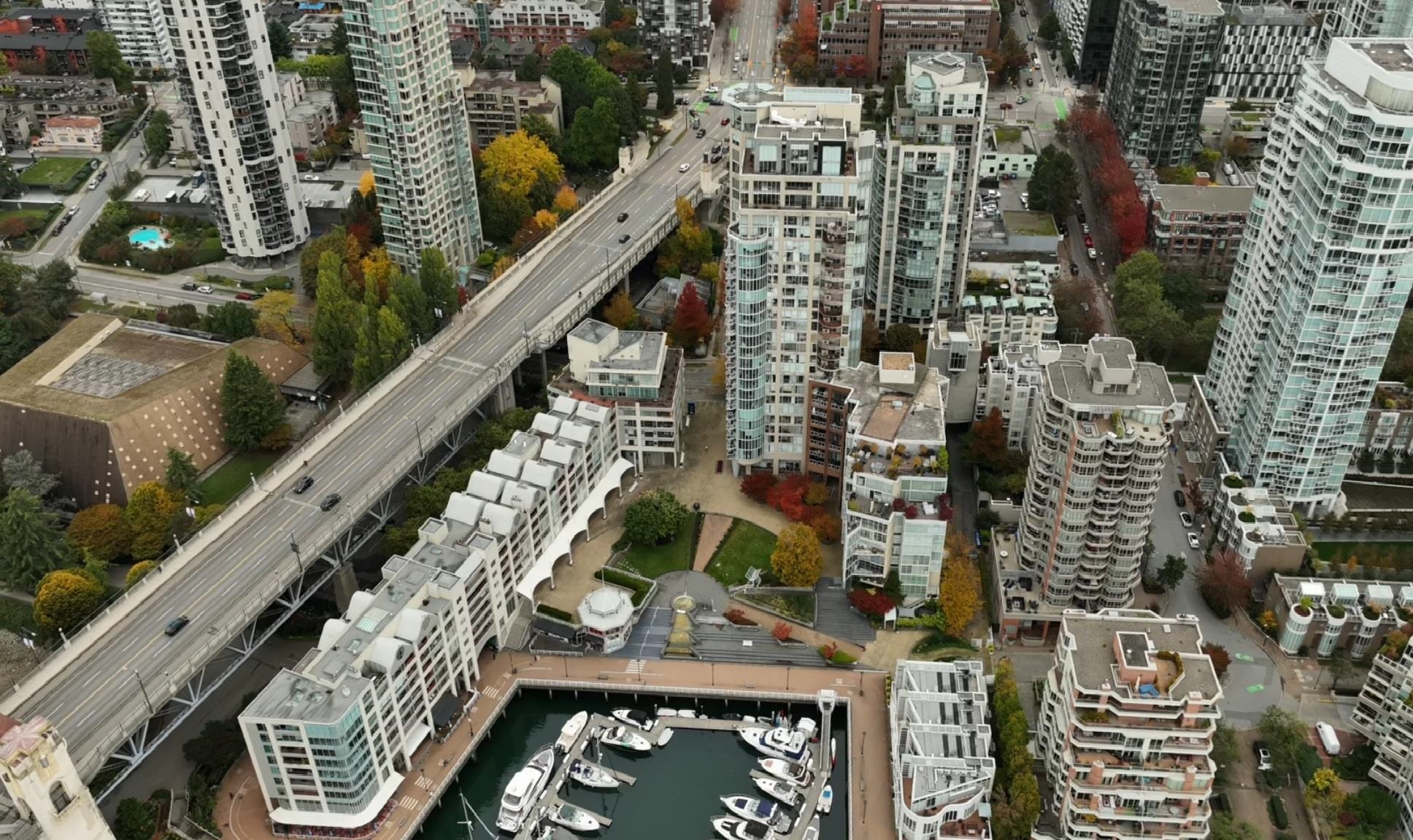 990 Beach Avenue #704, Vancouver, BC V6Z 2N9
