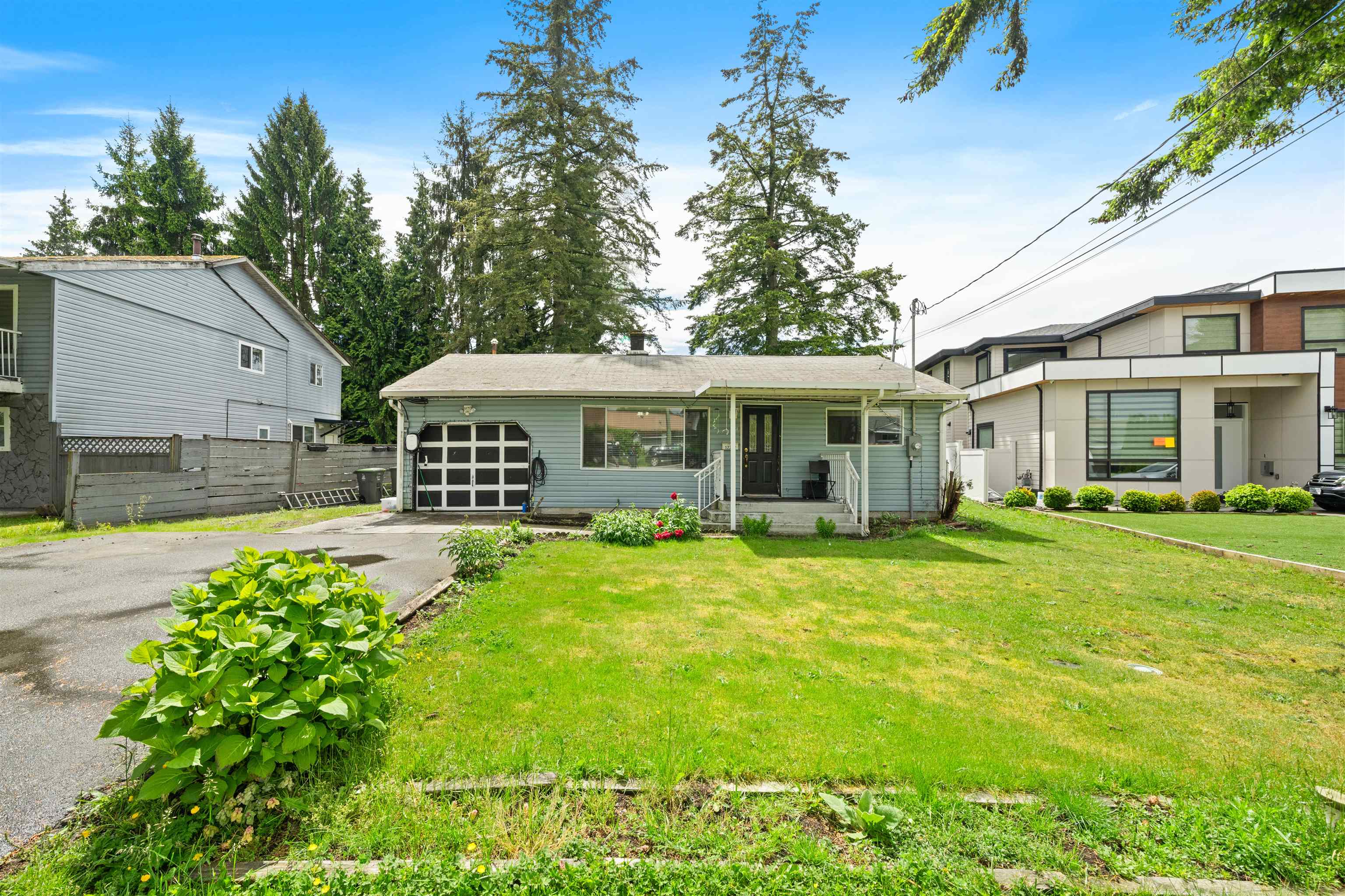 85a Avenue, Surrey, BC V3W 3H6