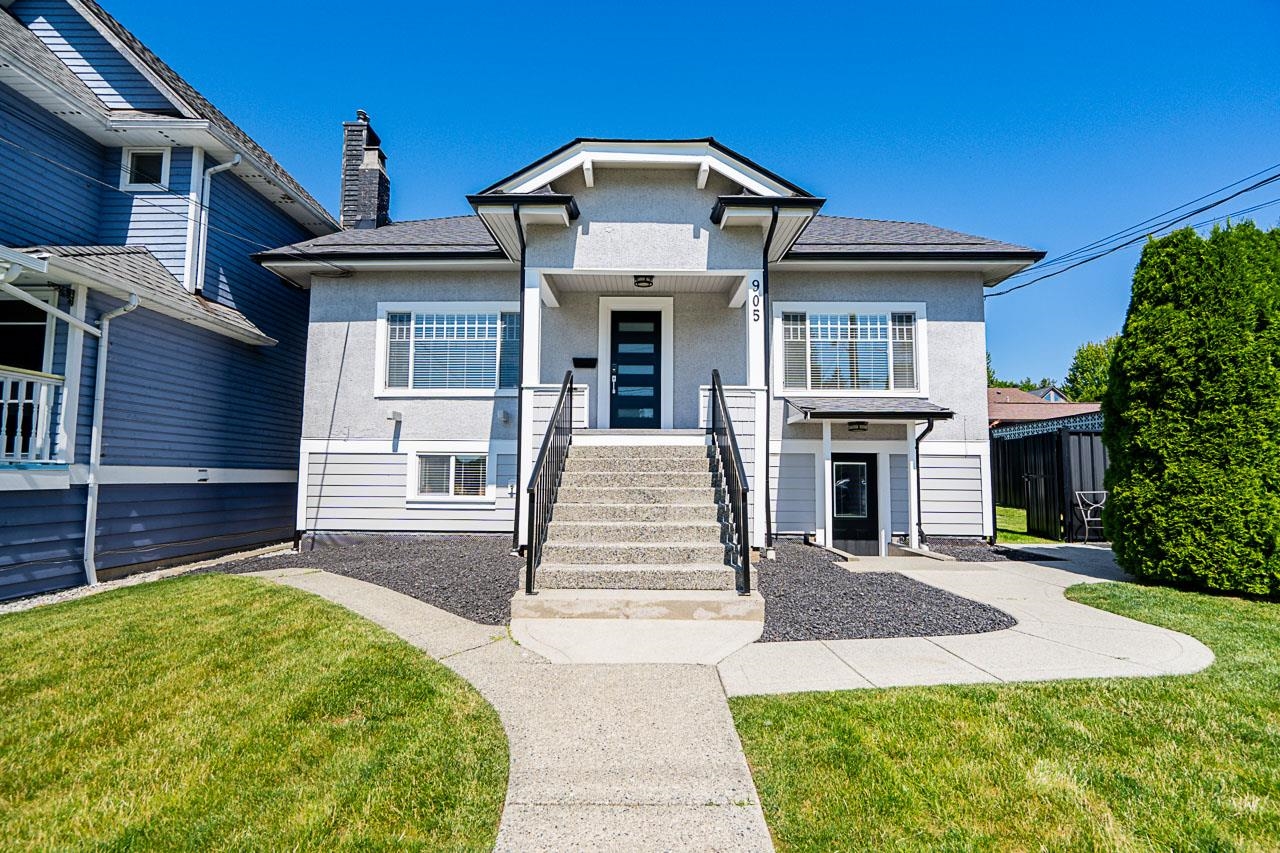 905 Edinburgh Street, New Westminster, BC V3M 2V2