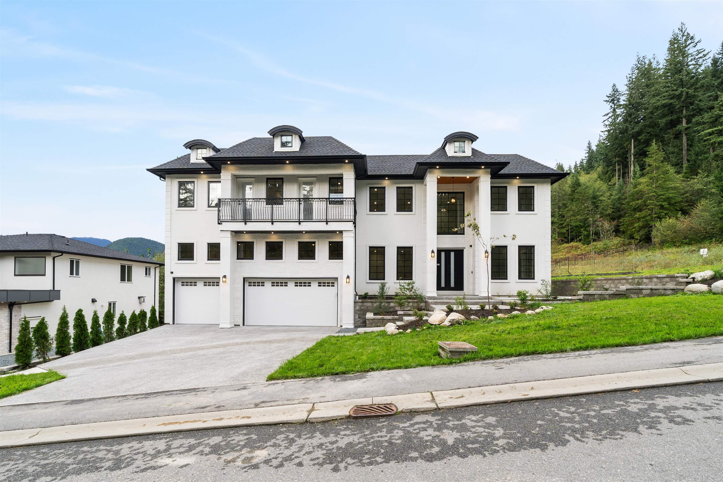 2951 Eaglecrest Drive, Port Moody, BC V3H 0J4