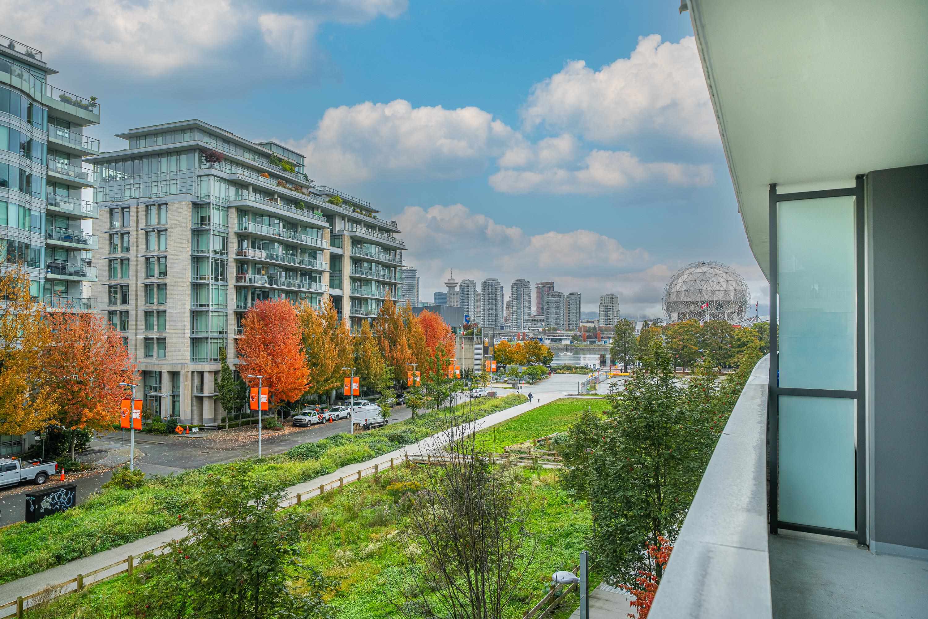 1688 Pullman Porter Street #404, Vancouver, BC V6A 0H4