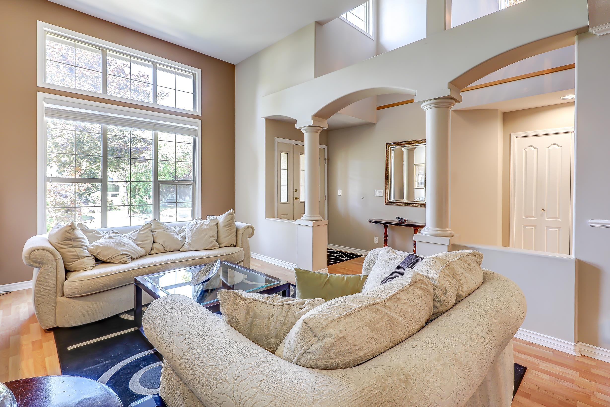 60a Avenue, Surrey, BC V3S 8X5