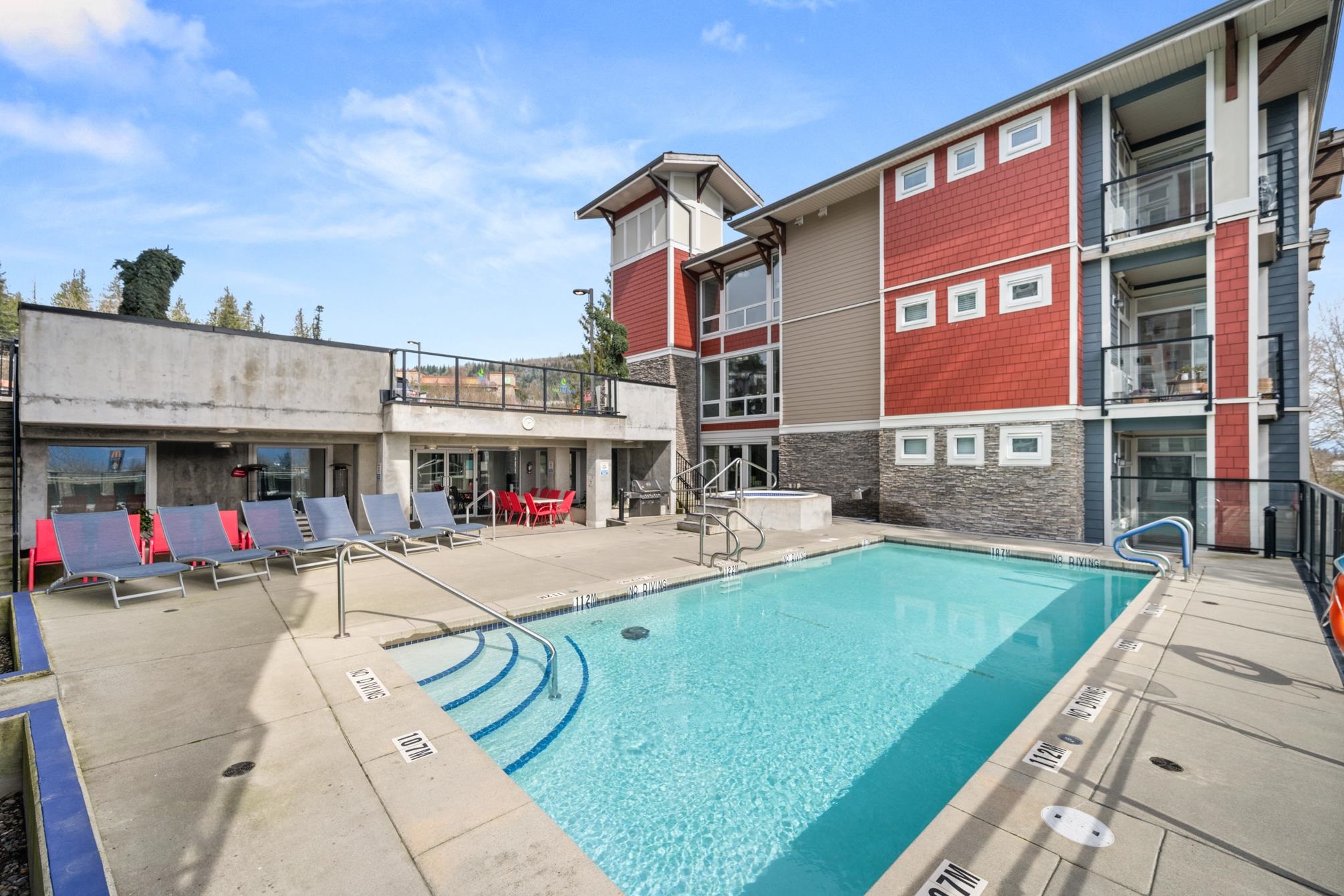 2242 Whatcom Road #210, Abbotsford, BC V3G 0G3