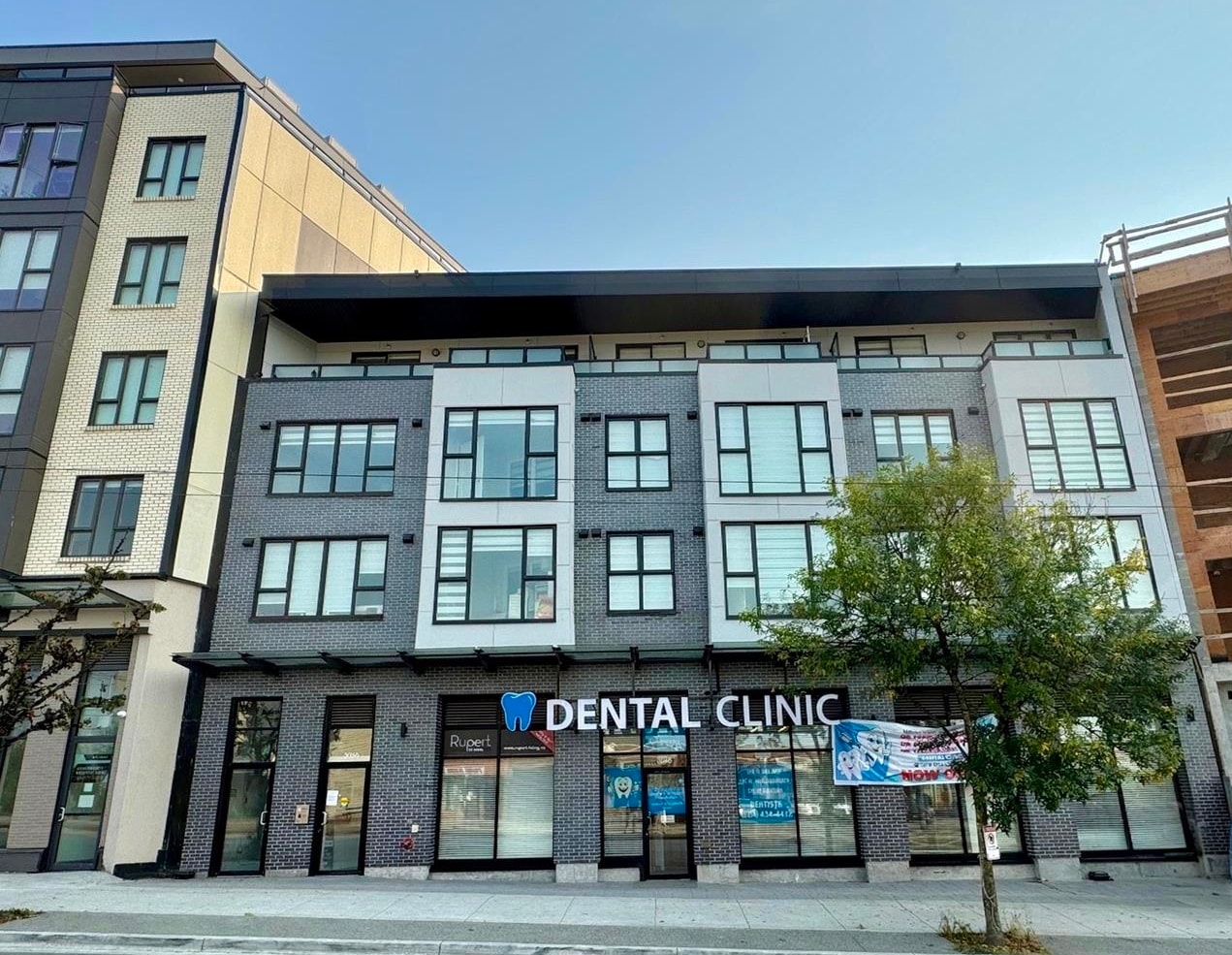 3050 Kingsway #206, Vancouver, BC V5R 5J7